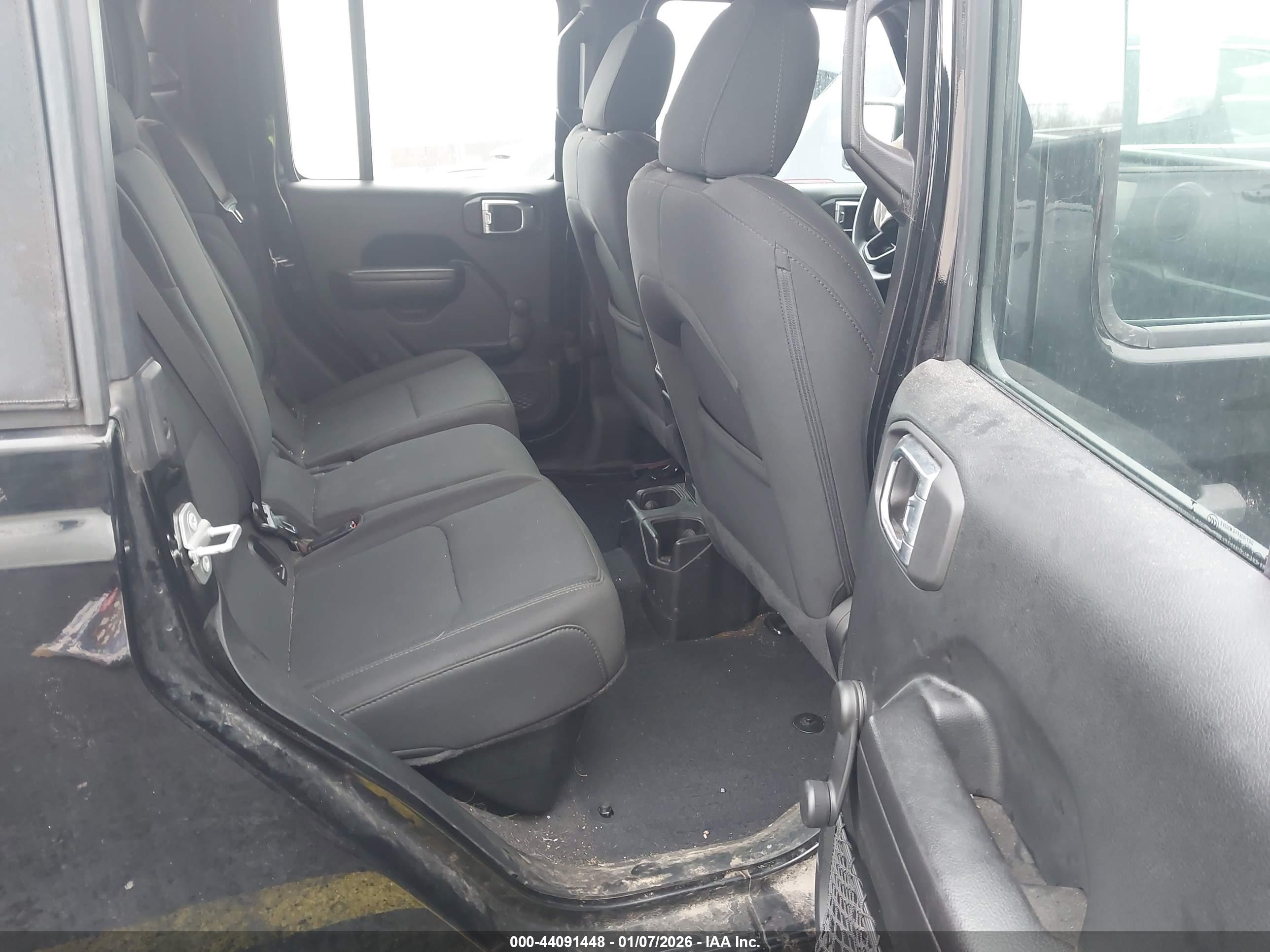 JEEP GLADIATOR image 8
