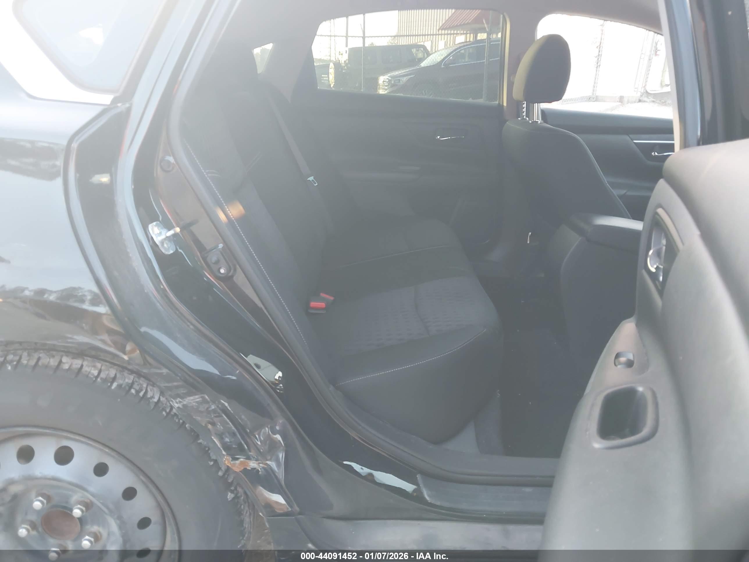 NISSAN ALTIMA image 8