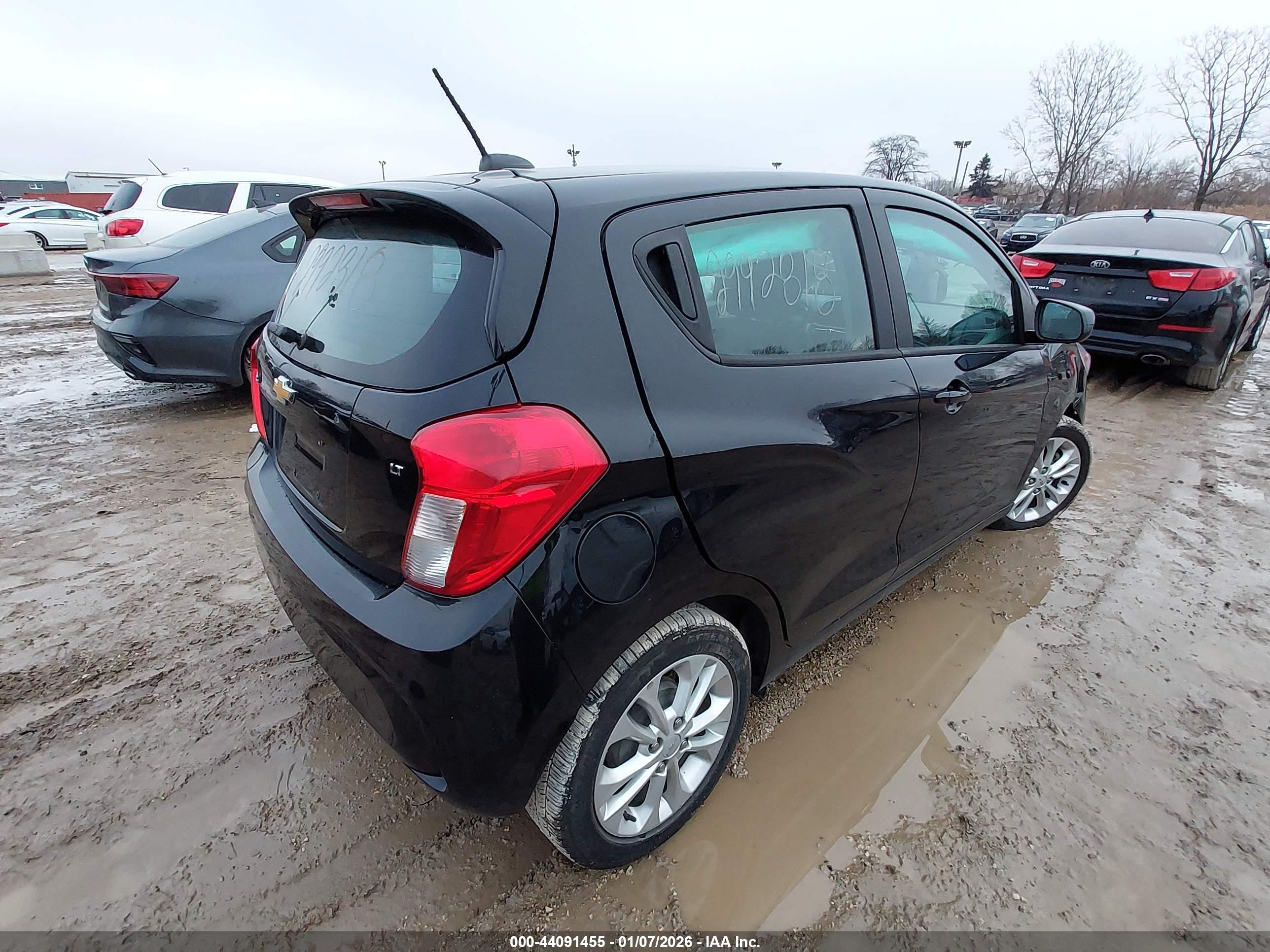 CHEVROLET SPARK image 4