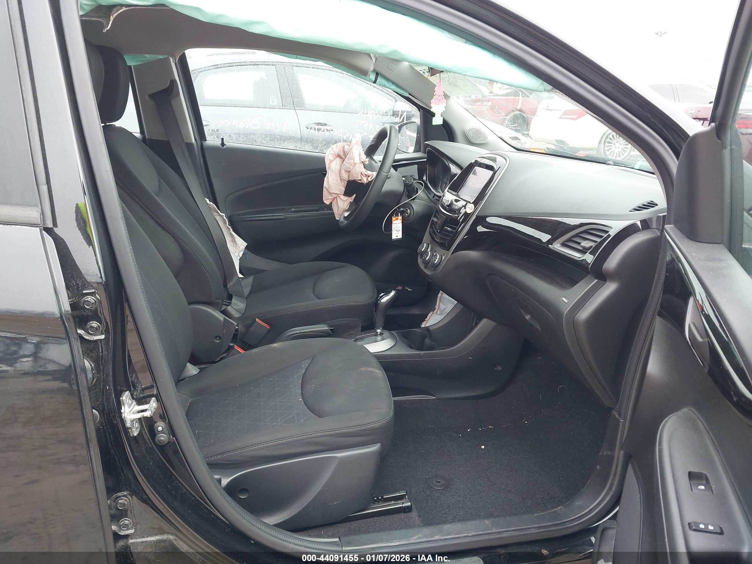 CHEVROLET SPARK image 5