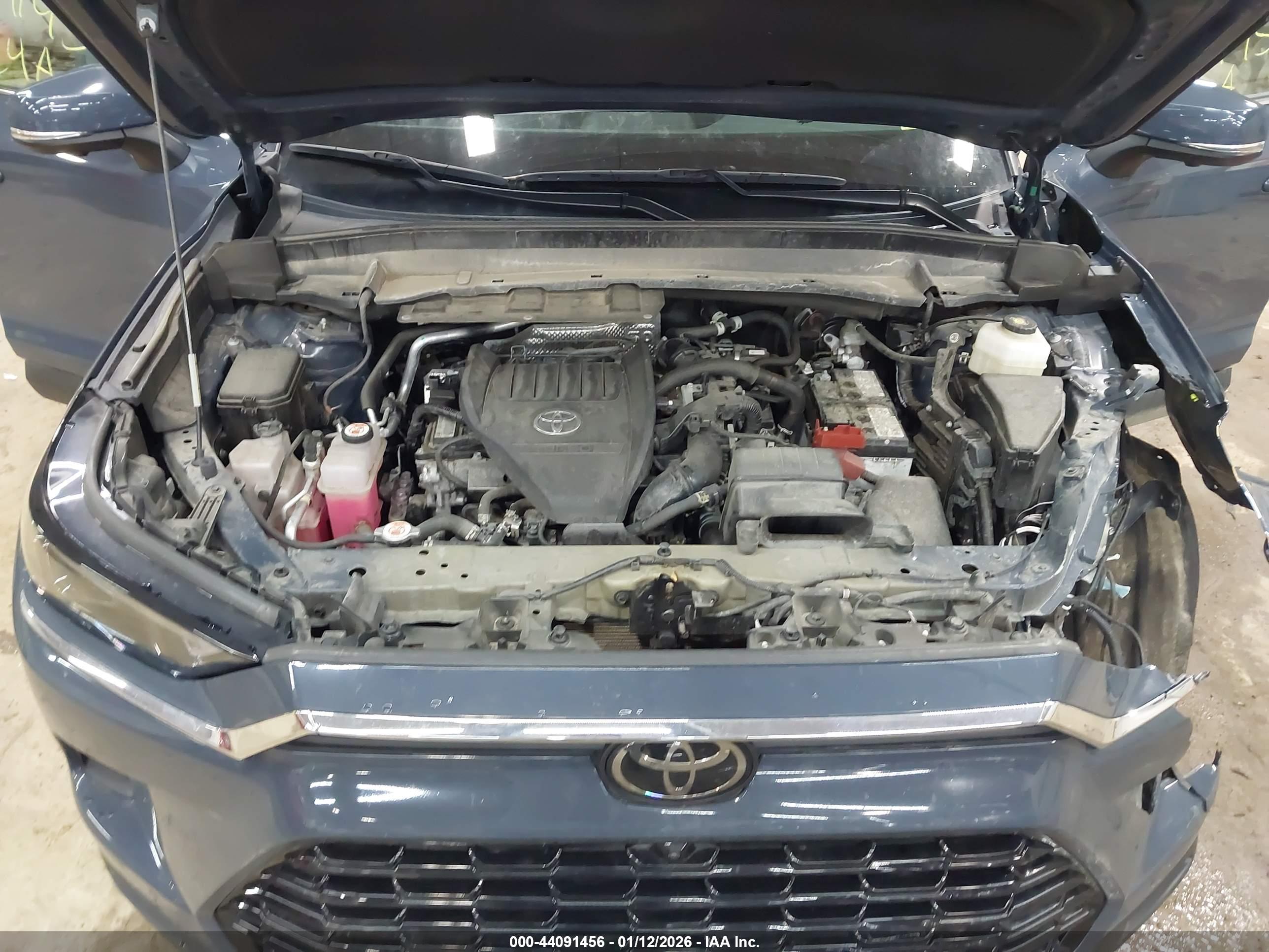 TOYOTA GRAND image 10