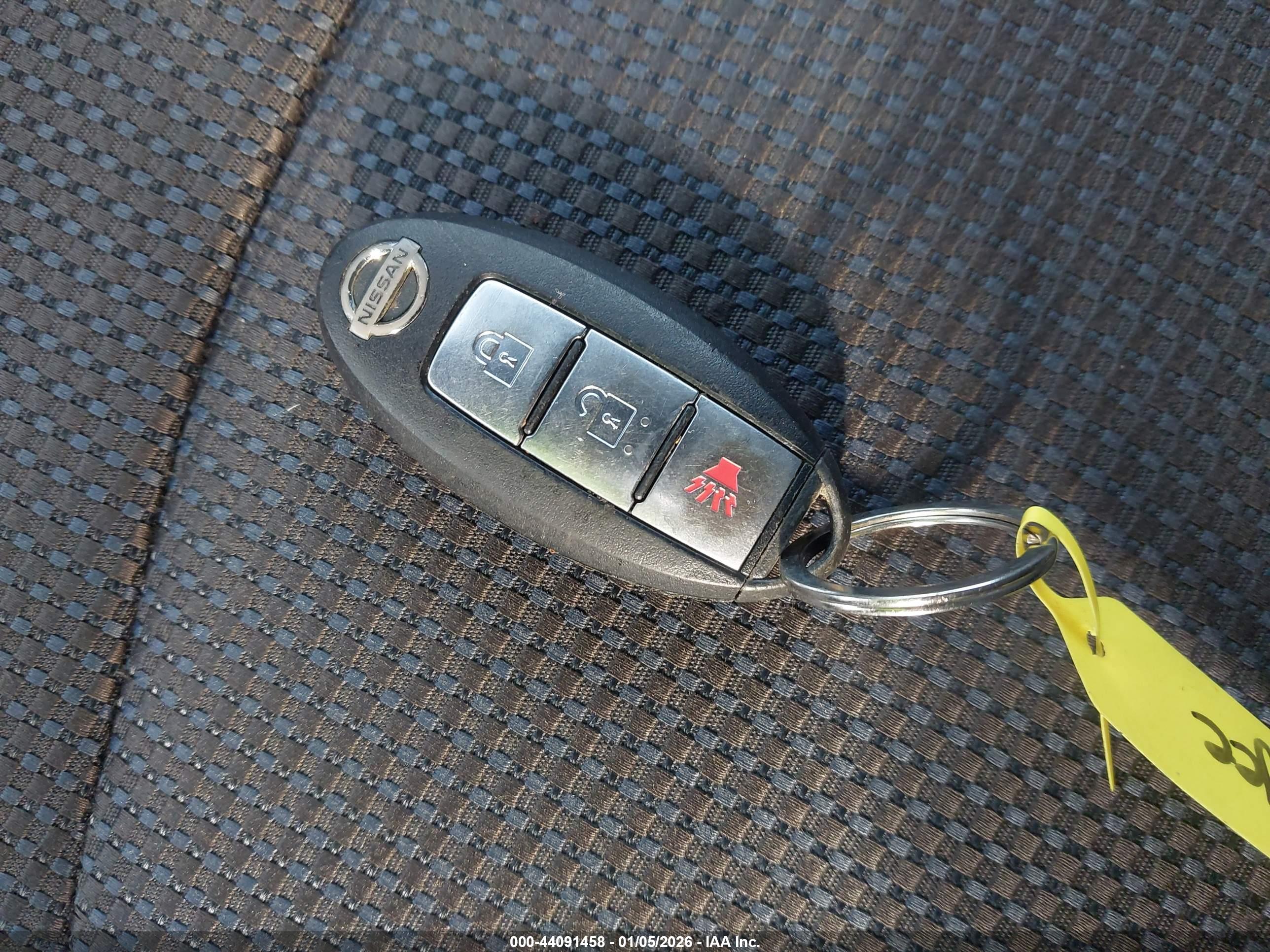 NISSAN ROGUE image 11