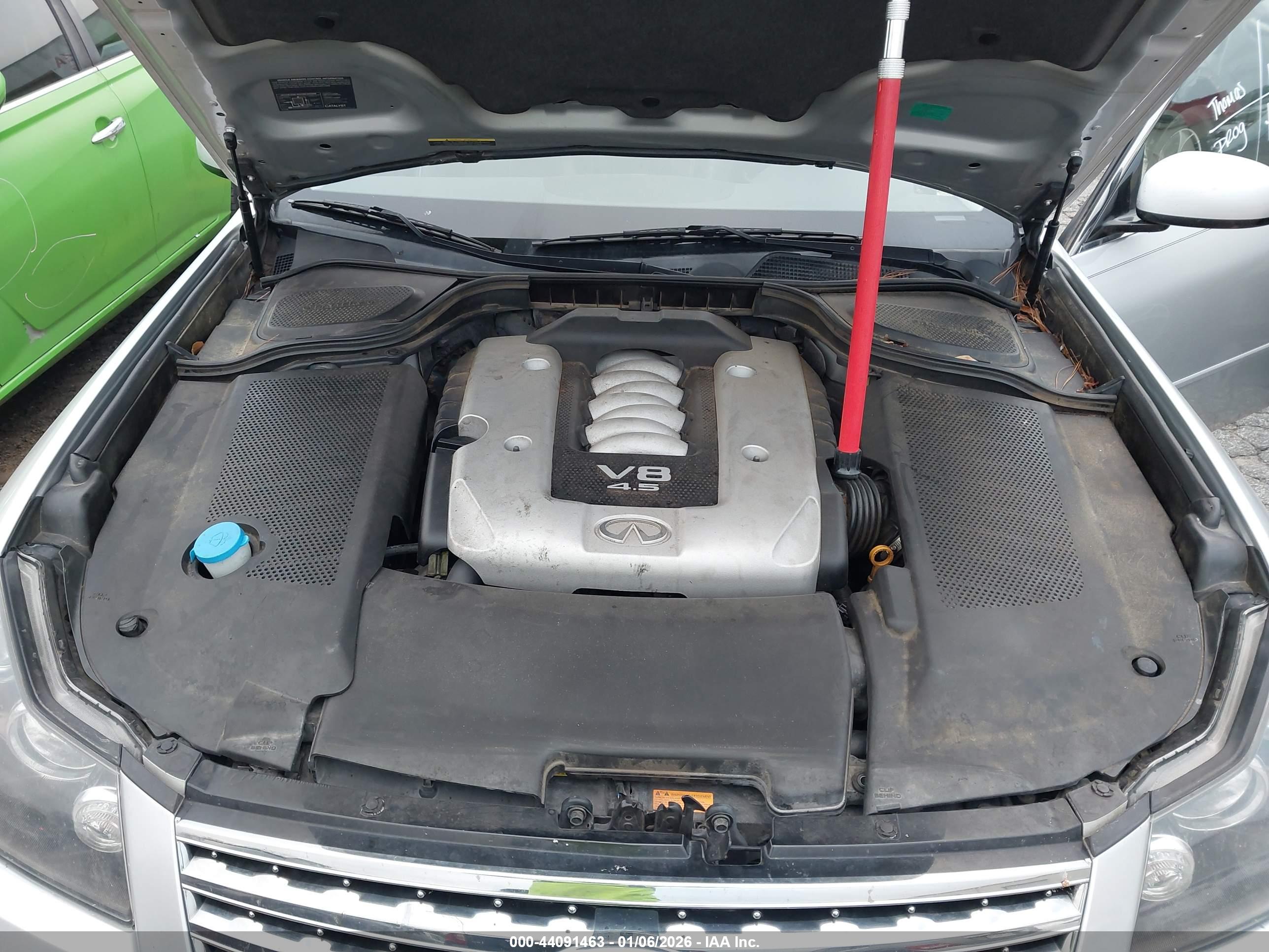 INFINITI M45 image 10