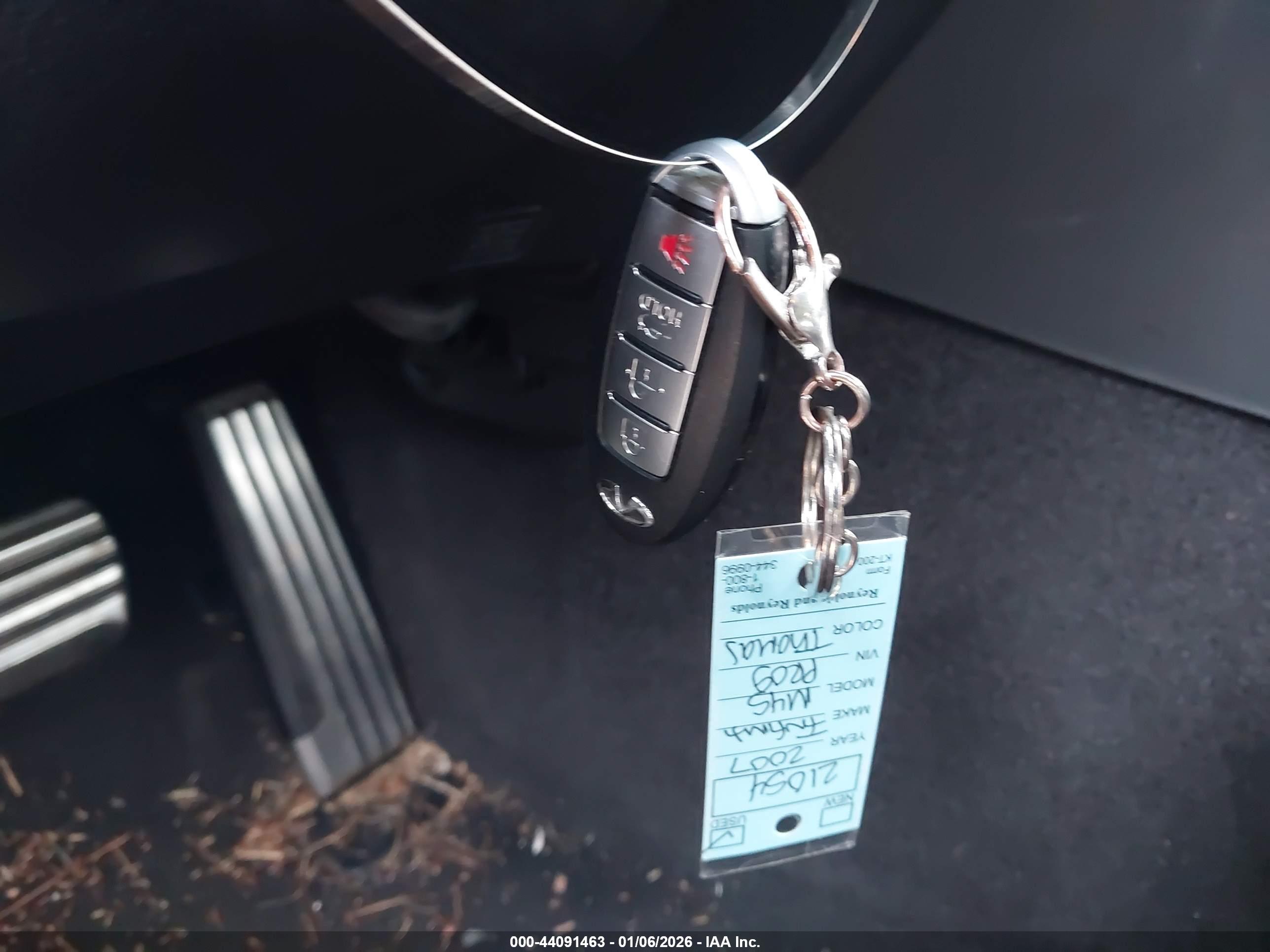 INFINITI M45 image 11