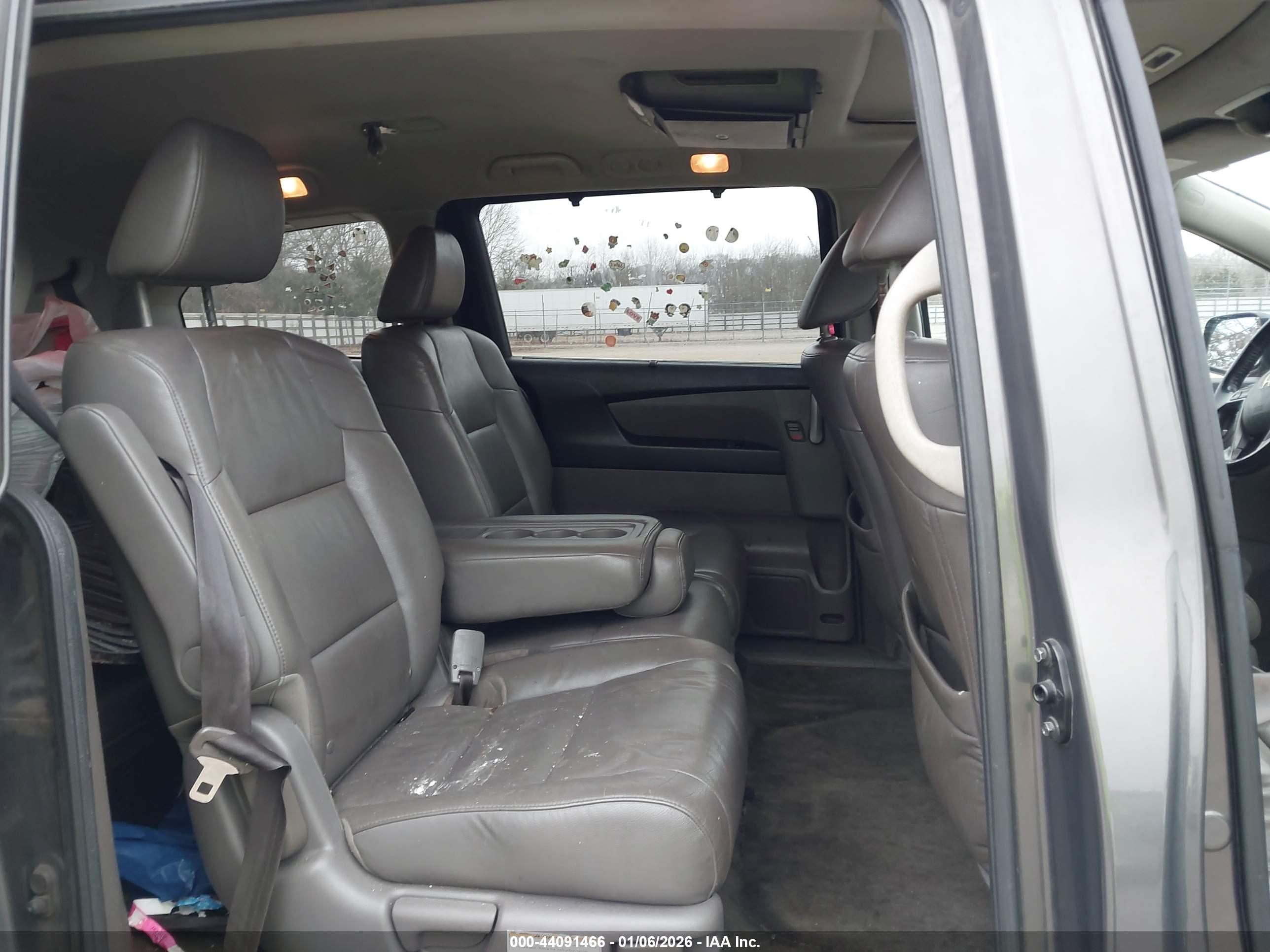 HONDA ODYSSEY image 8