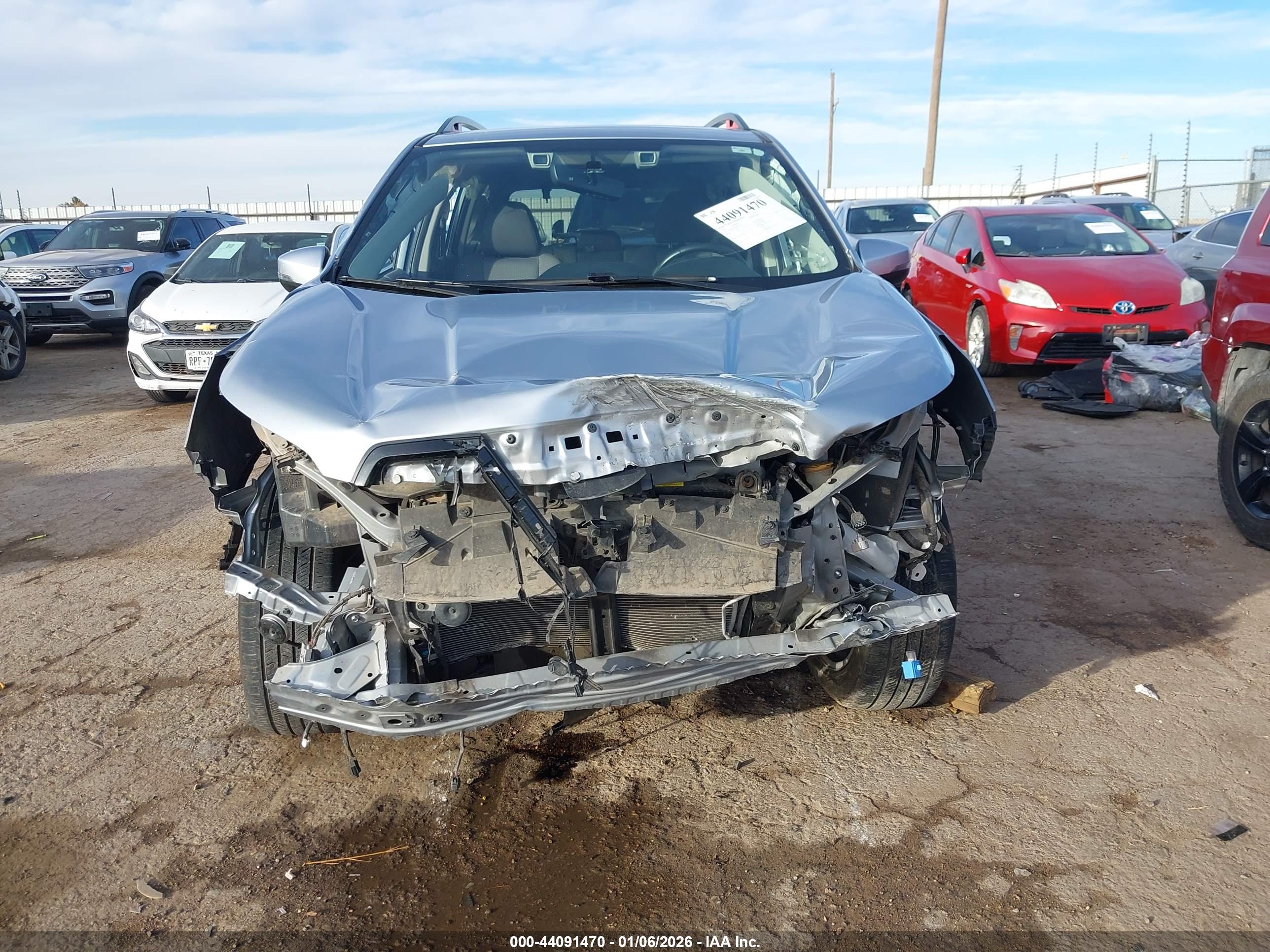 SUBARU FORESTER image 6
