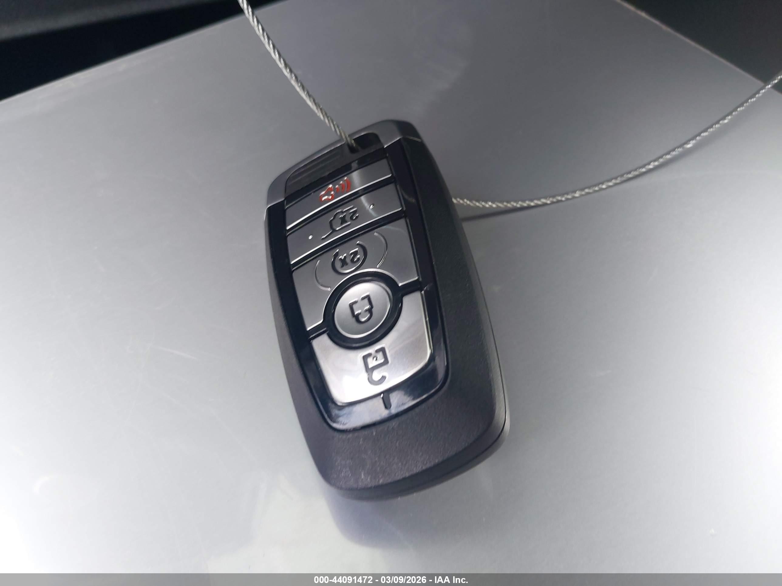 FORD MUSTANG image 11