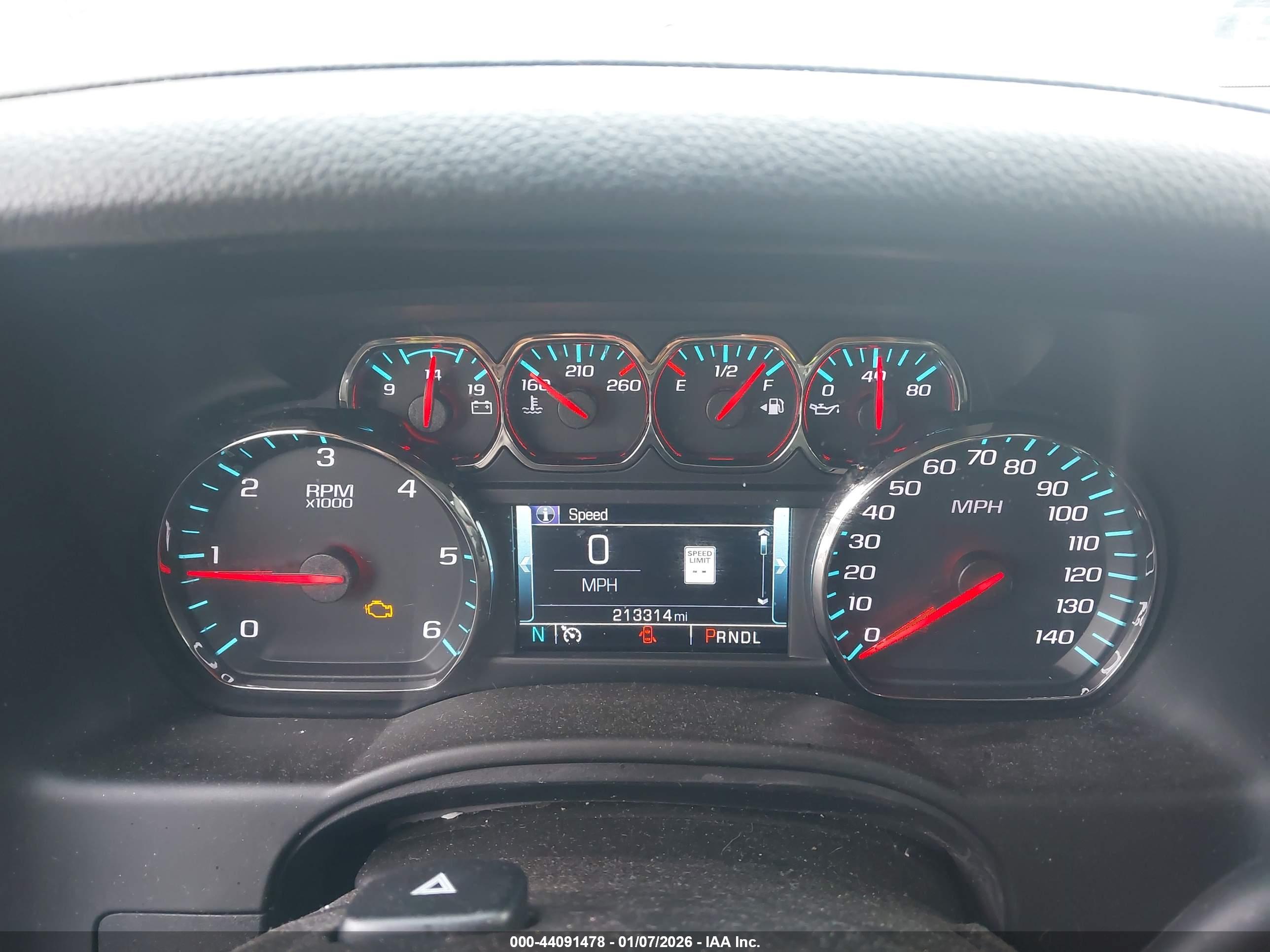 CHEVROLET TAHOE image 7