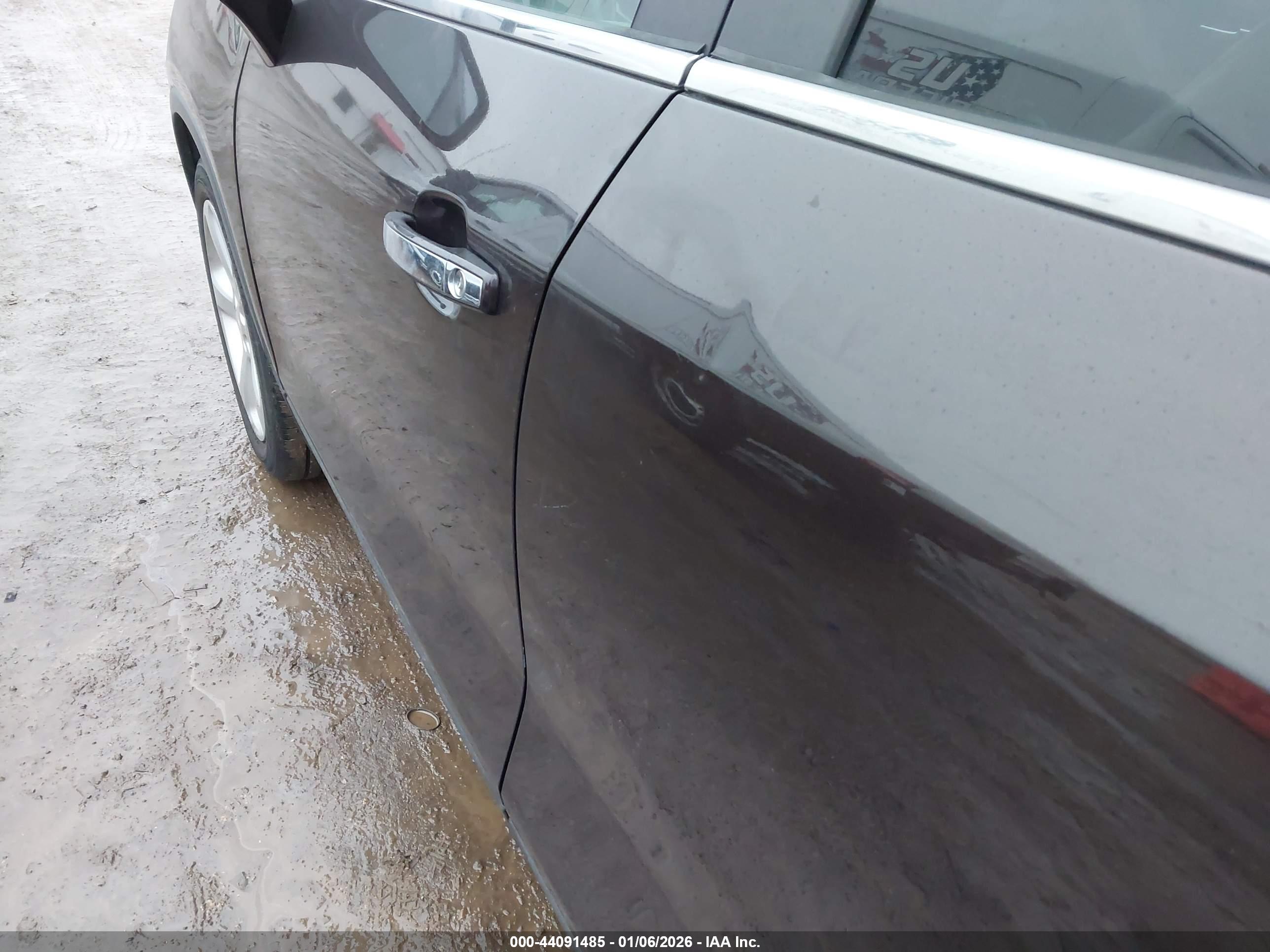 CHEVROLET TRAX image 6