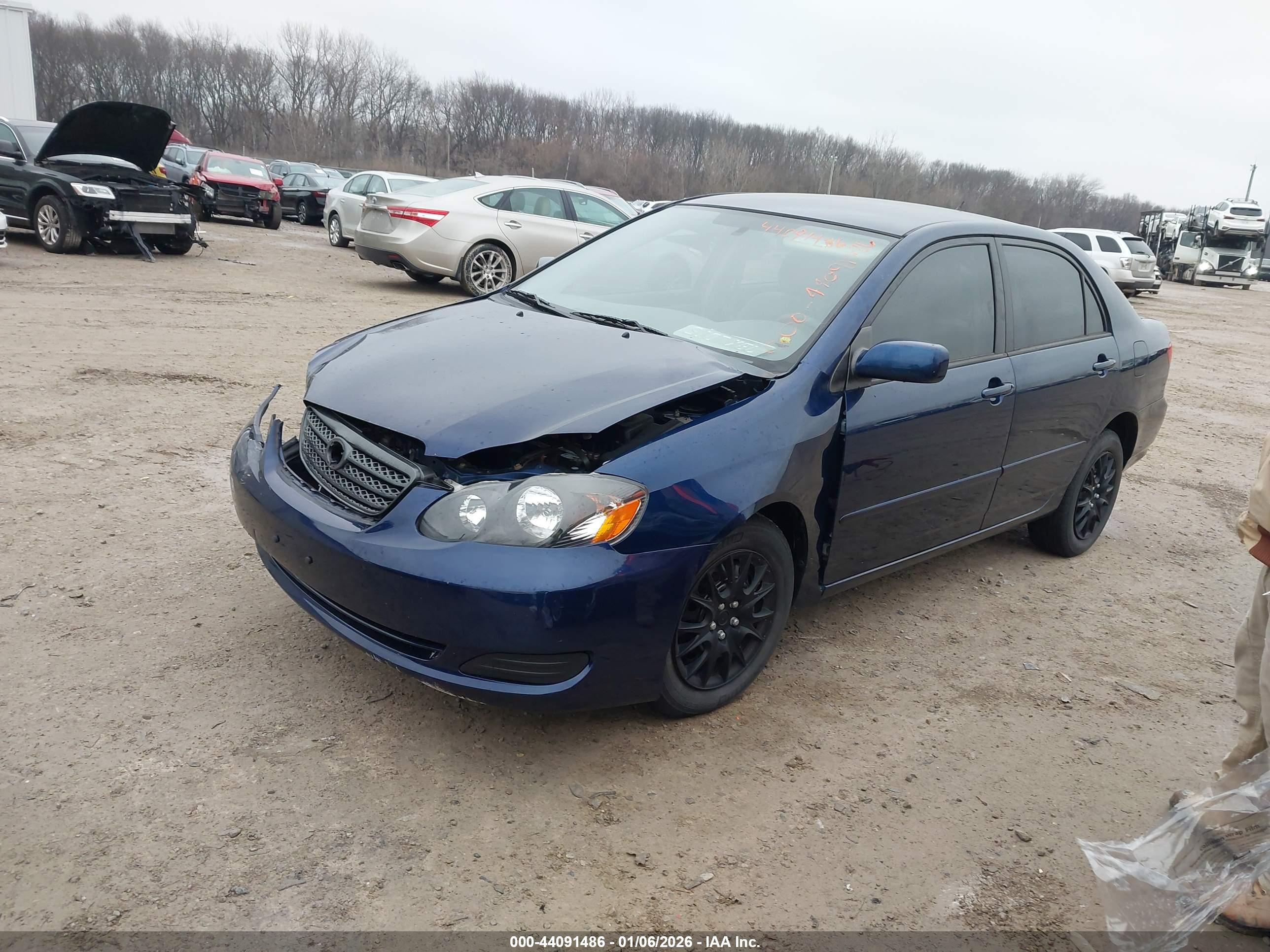 TOYOTA COROLLA image 2