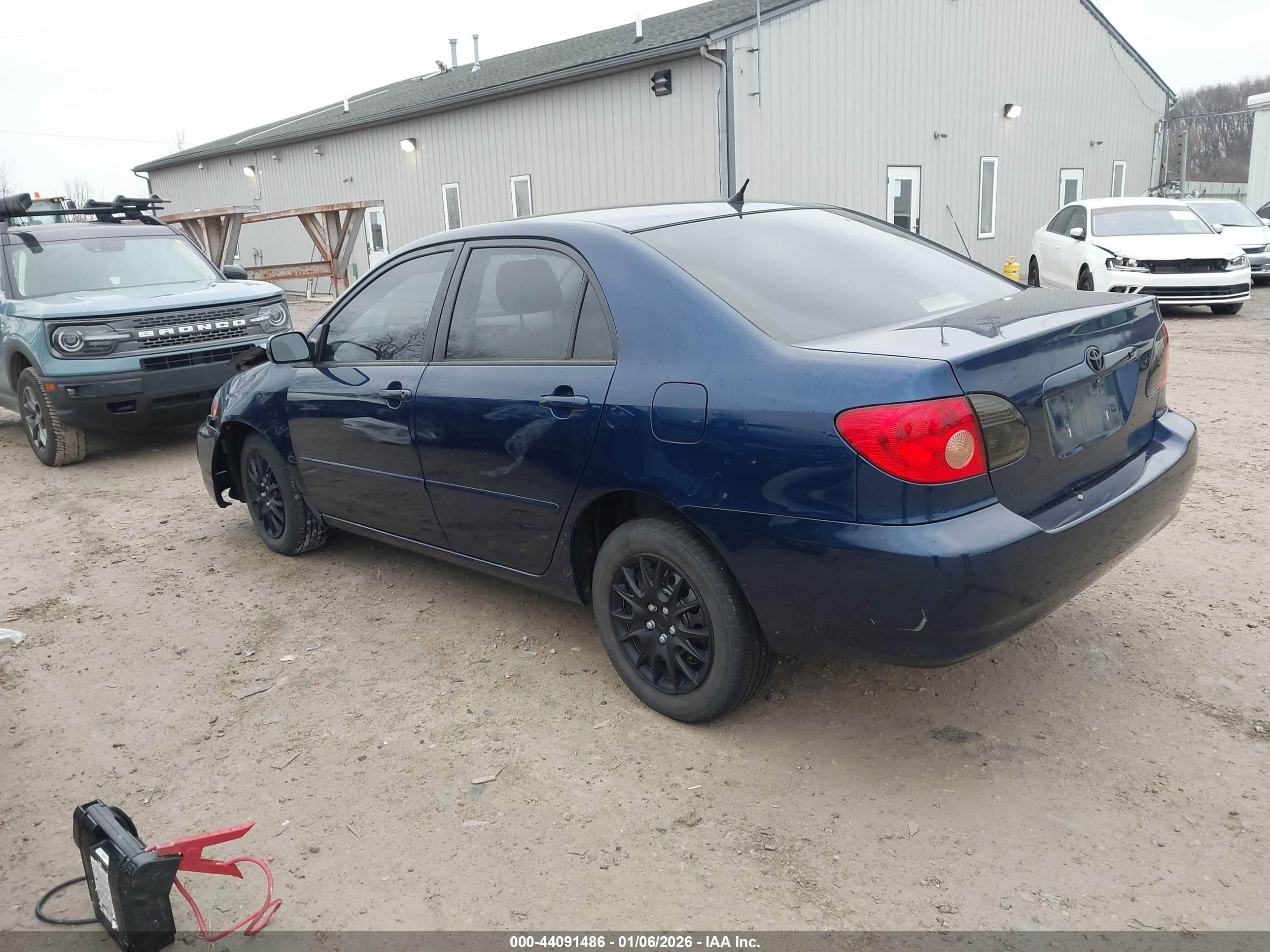 TOYOTA COROLLA image 3