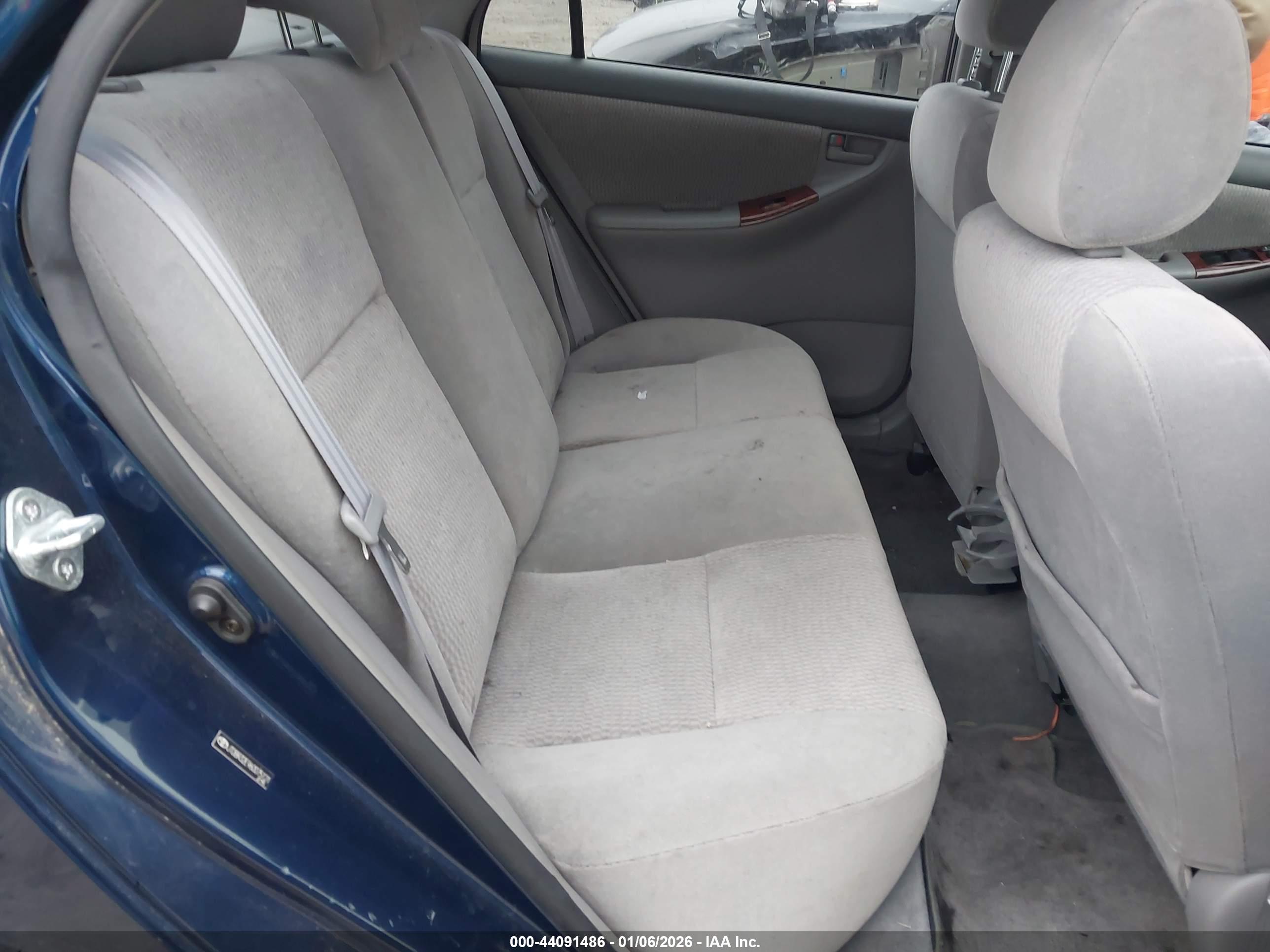 TOYOTA COROLLA image 8