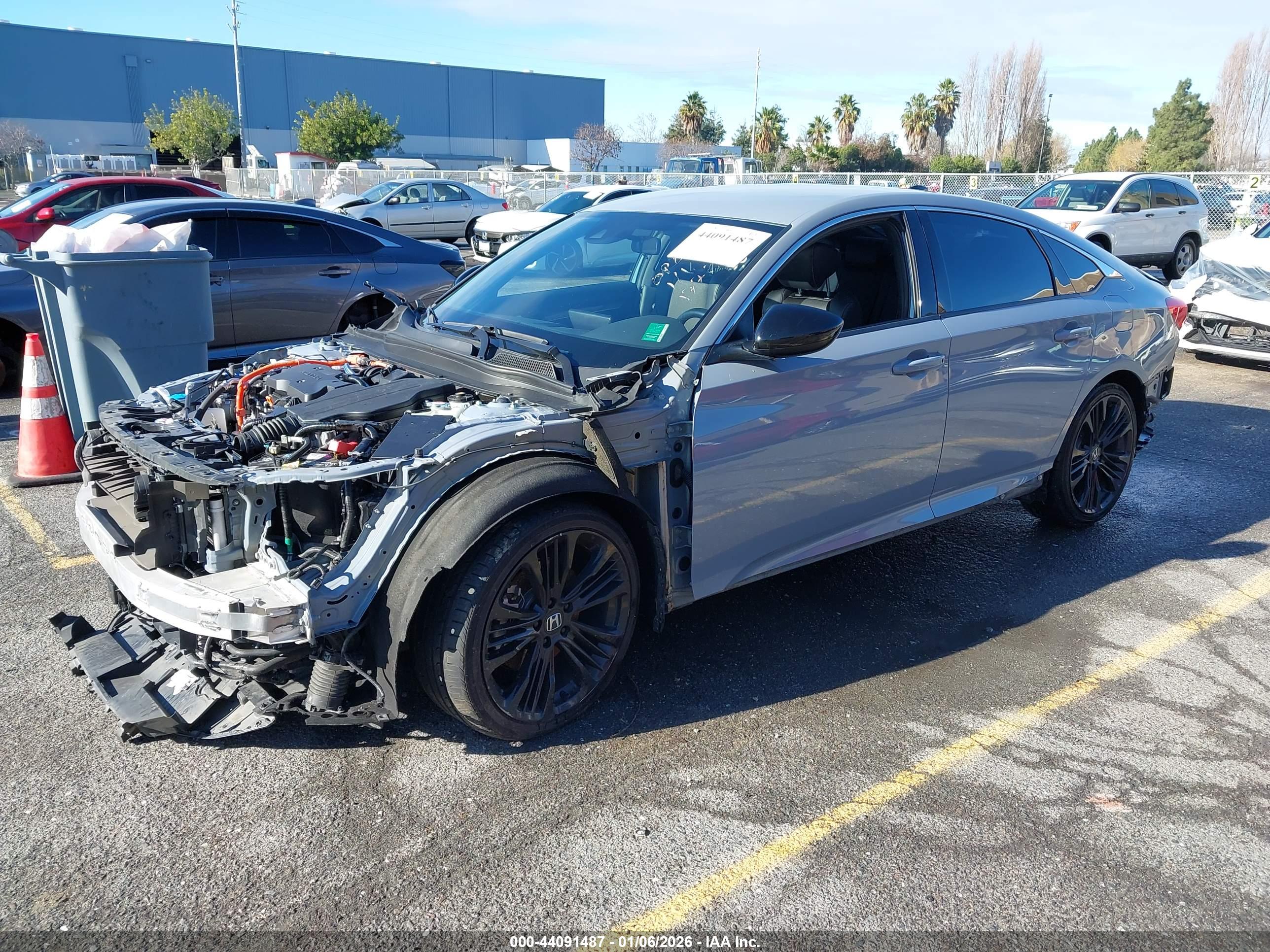 HONDA ACCORD image 2