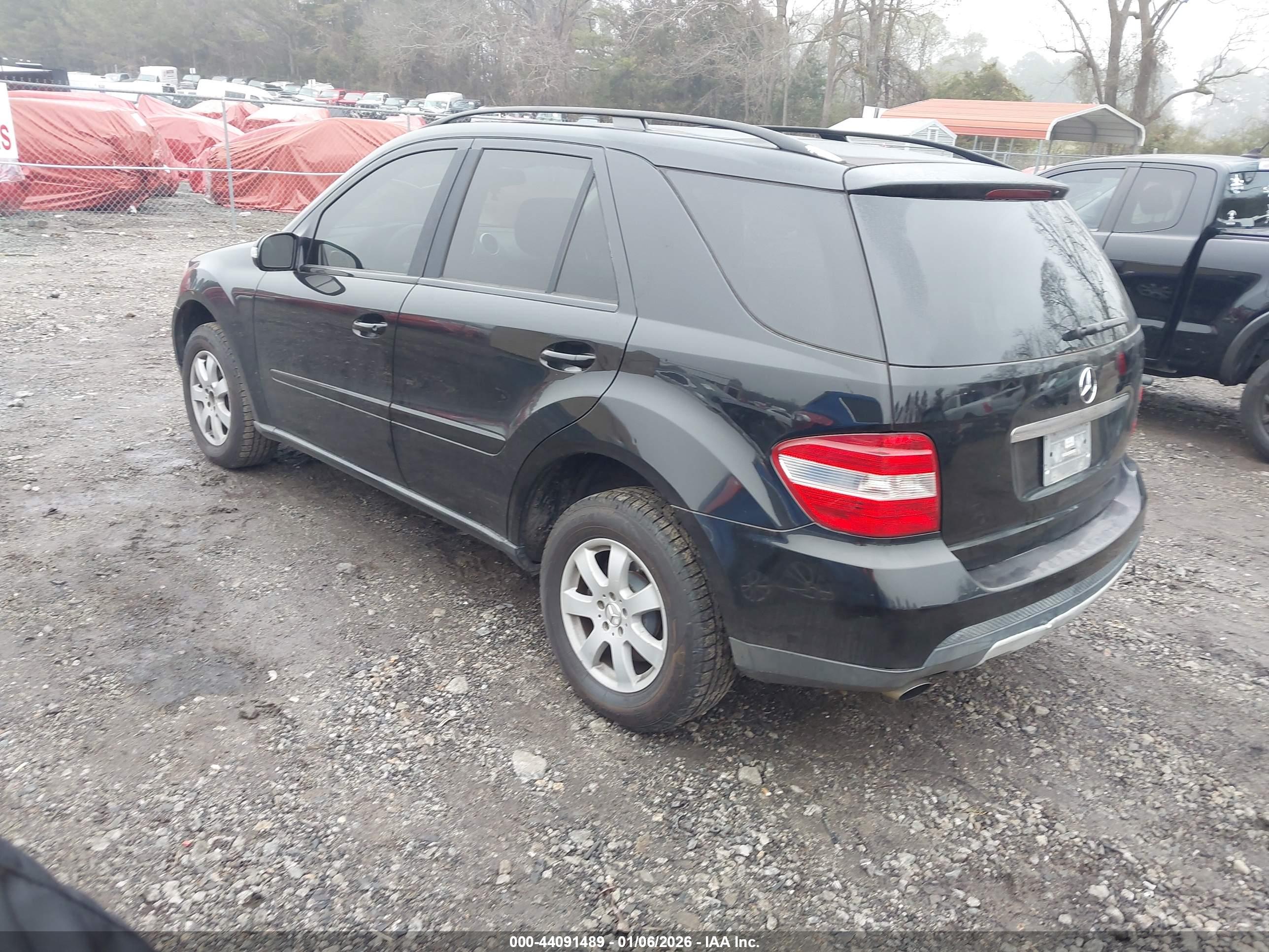 MERCEDES-BENZ ML image 3