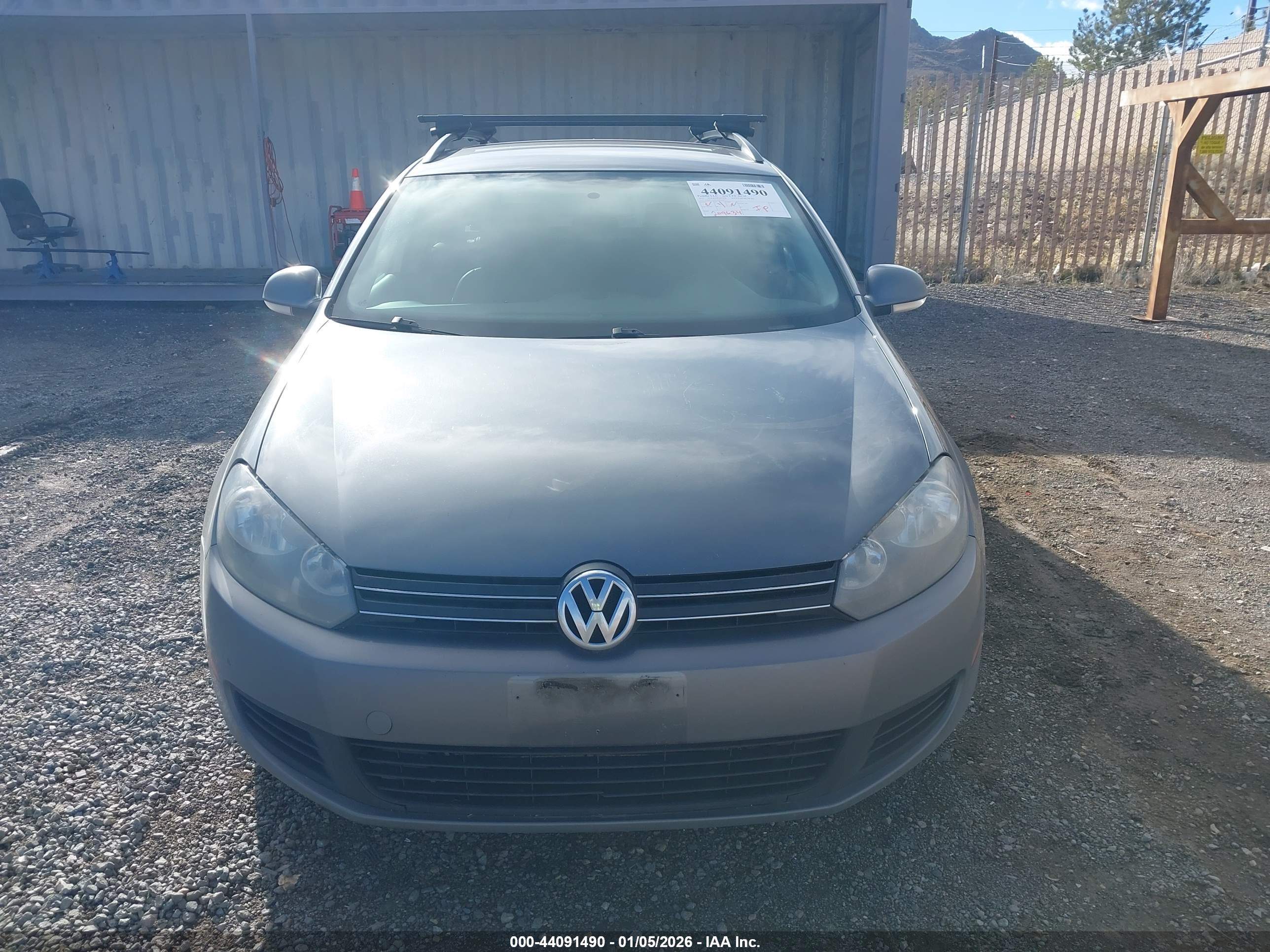 VOLKSWAGEN JETTA image 6