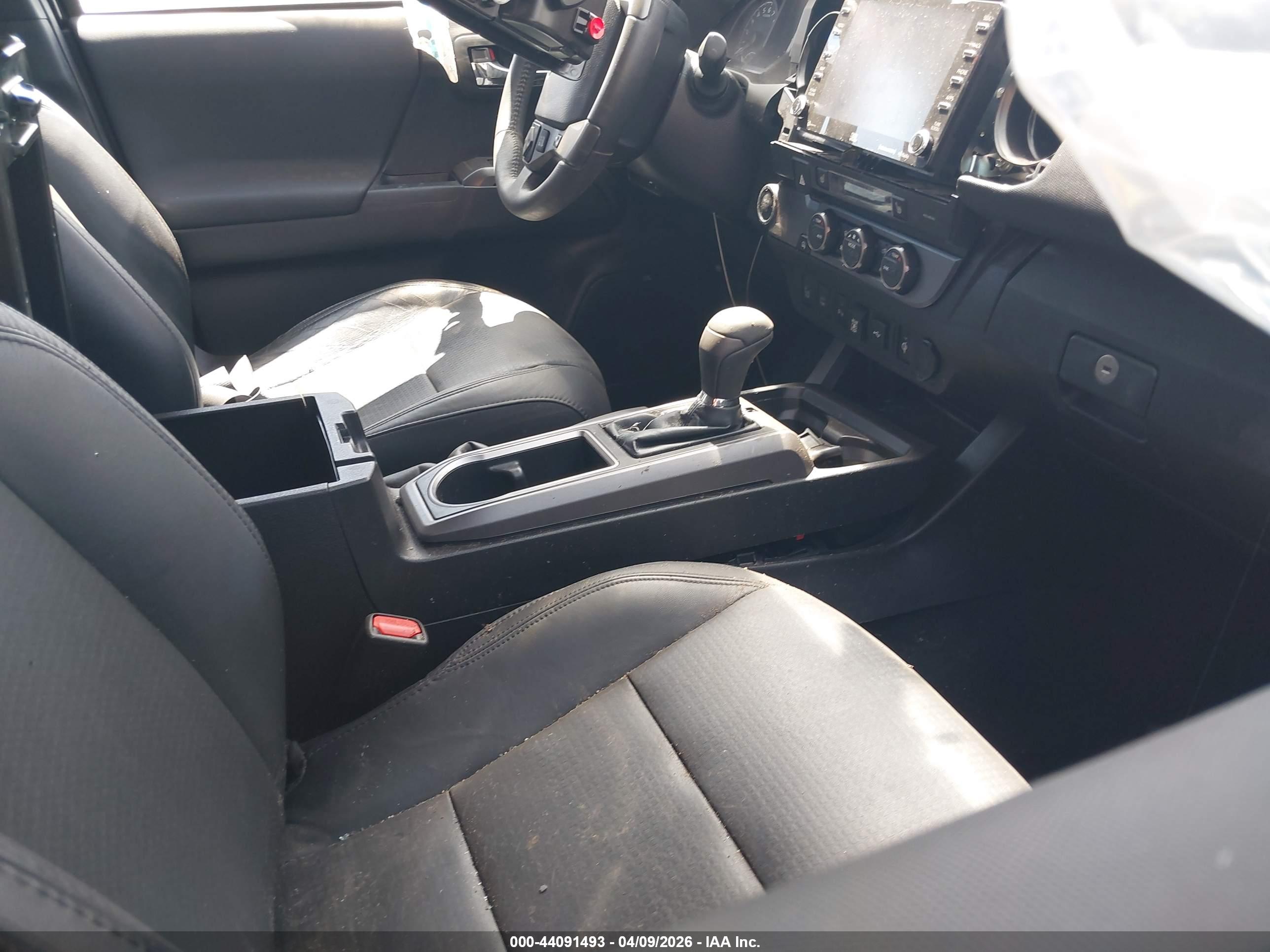TOYOTA TACOMA image 5