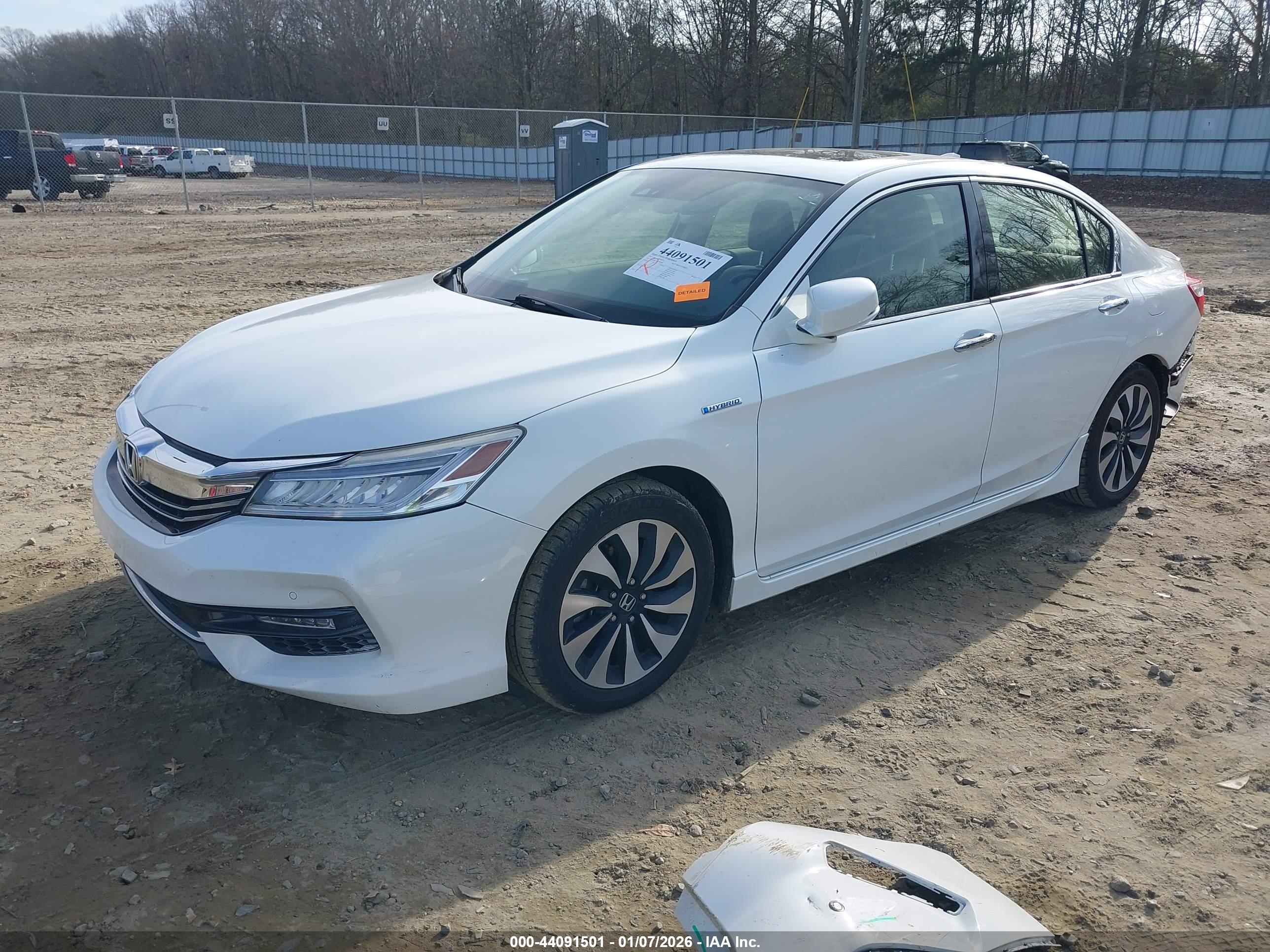 HONDA ACCORD image 2