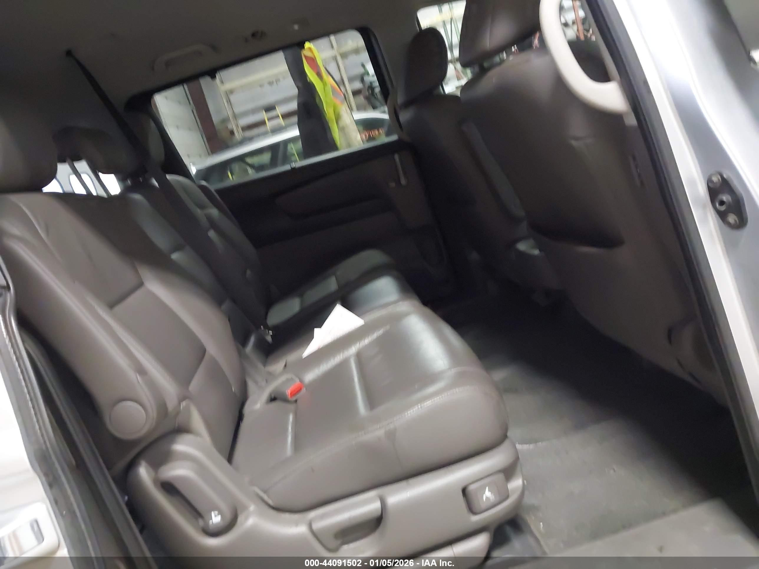 HONDA ODYSSEY image 8