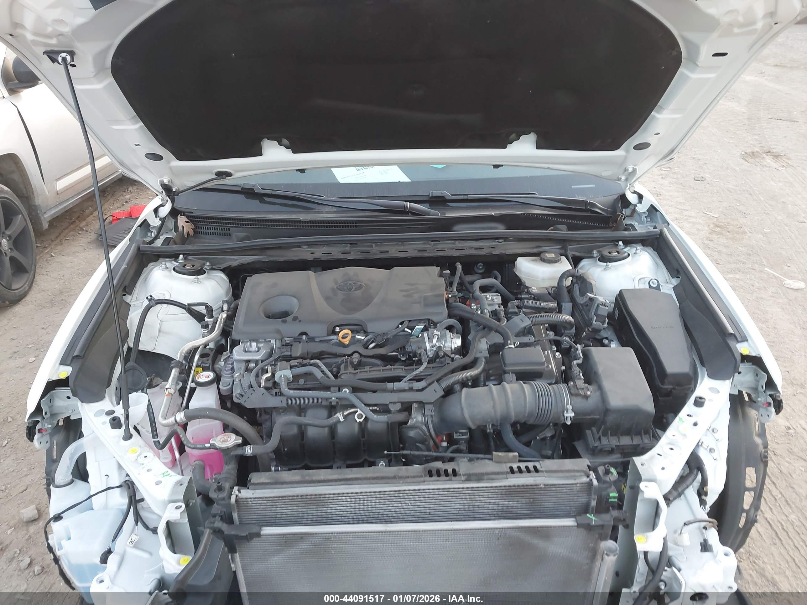 TOYOTA CAMRY image 10