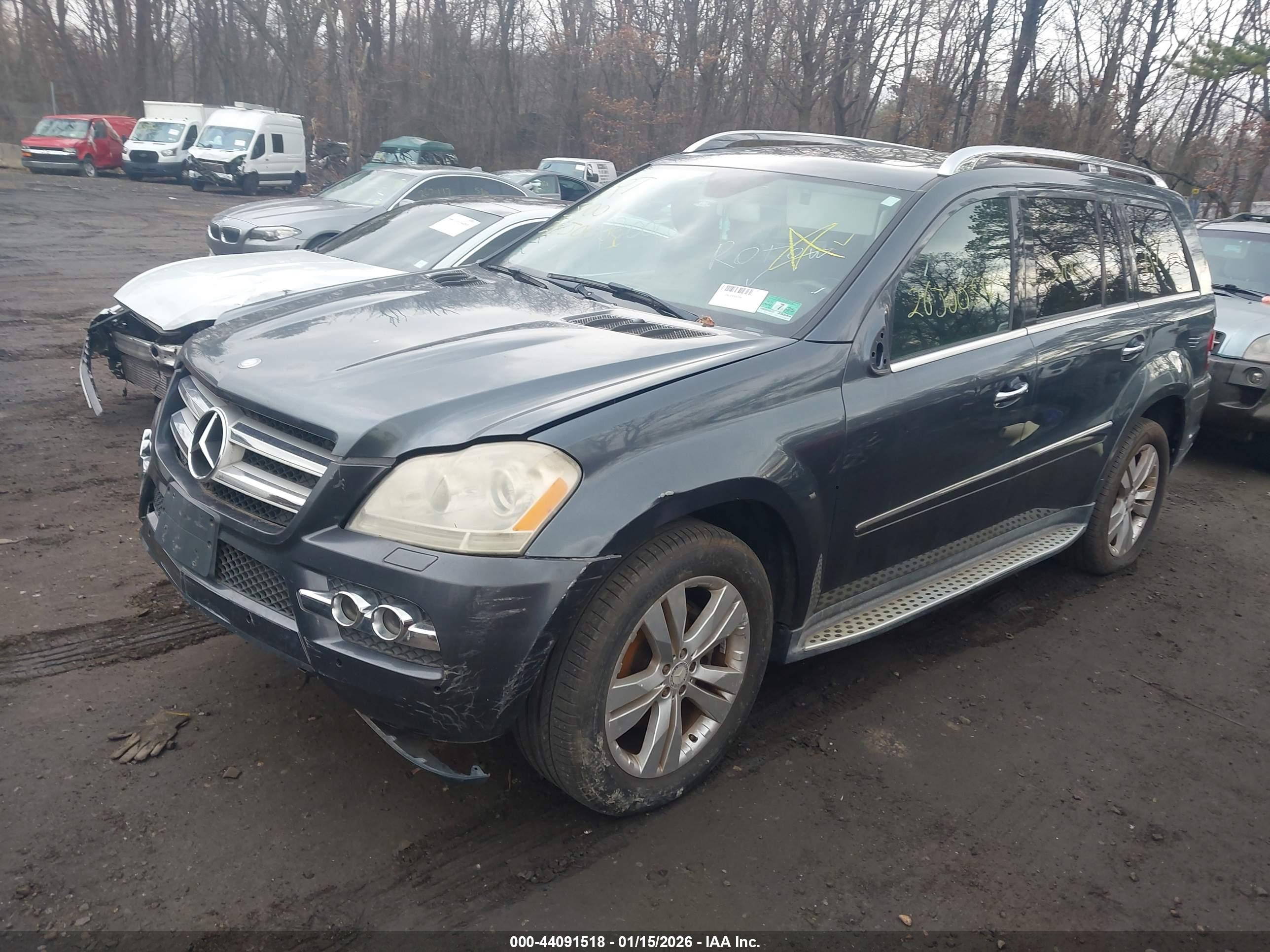 MERCEDES-BENZ GL image 2