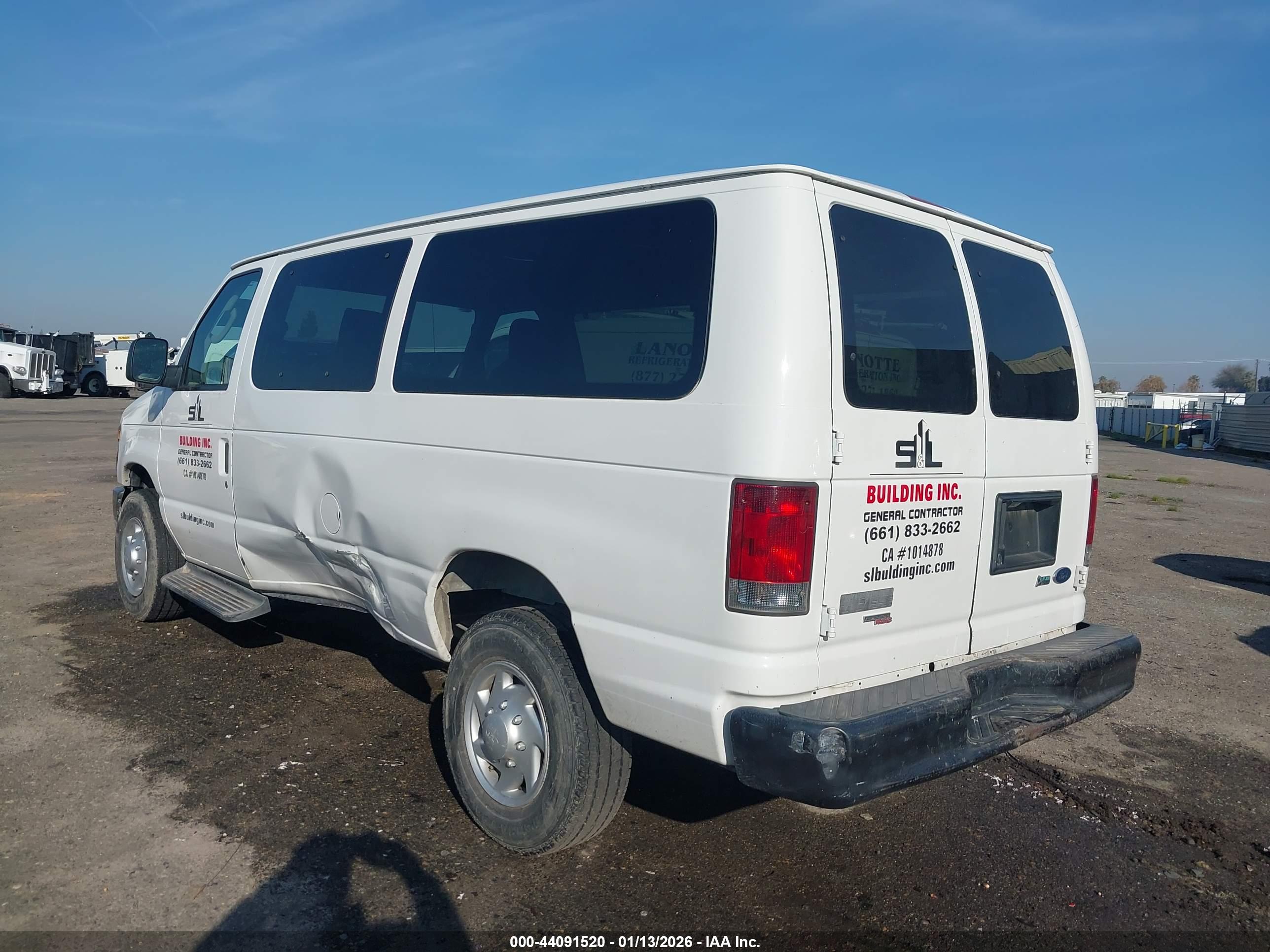 FORD E-250 image 3