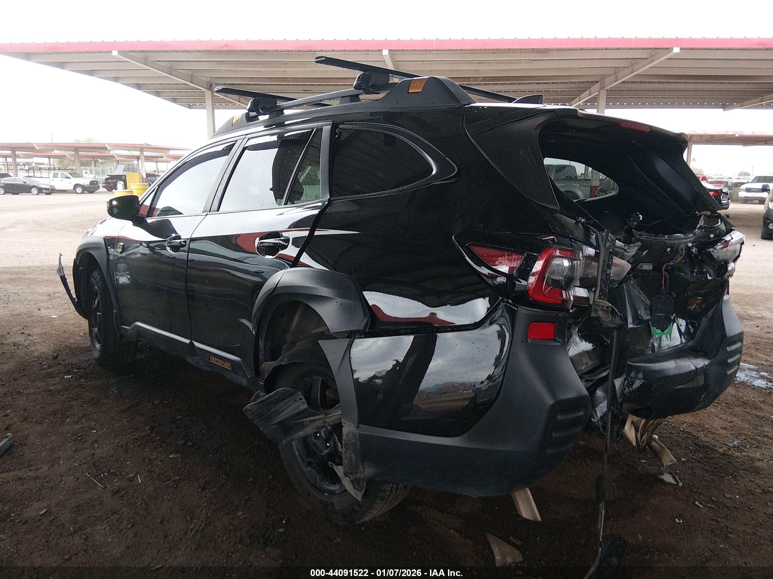 SUBARU OUTBACK image 3