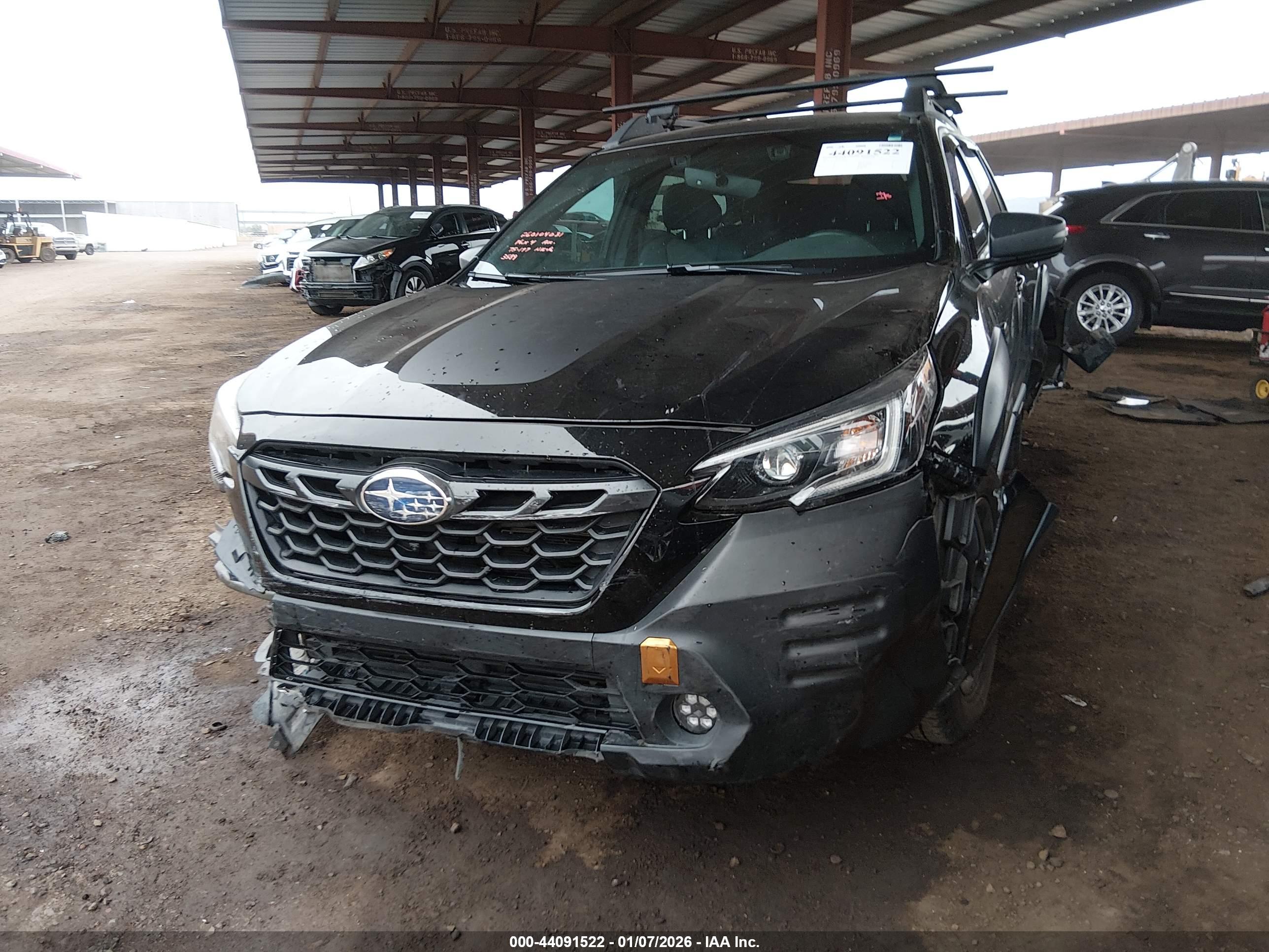 SUBARU OUTBACK image 6