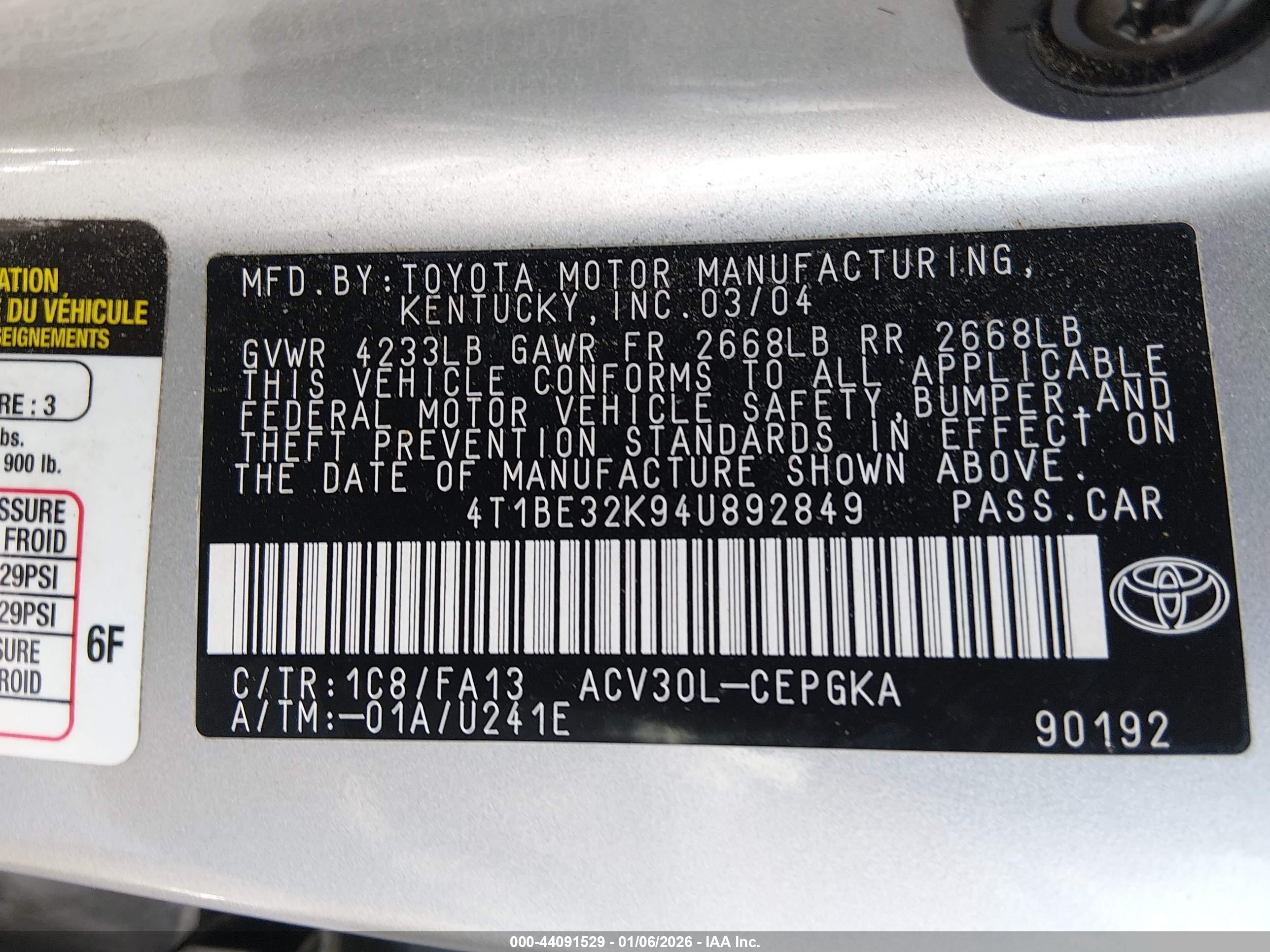 TOYOTA CAMRY image 9