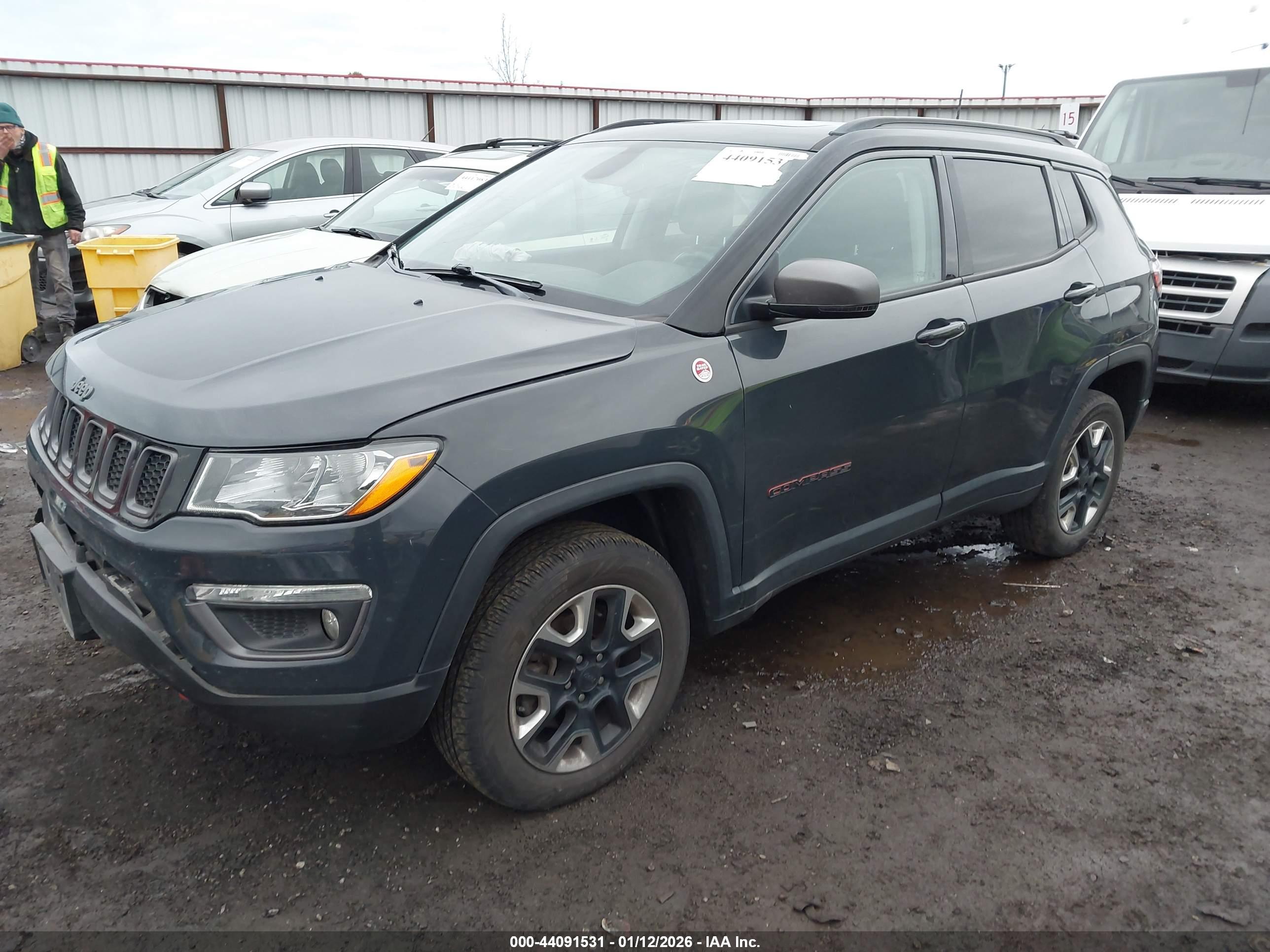 JEEP COMPASS image 2
