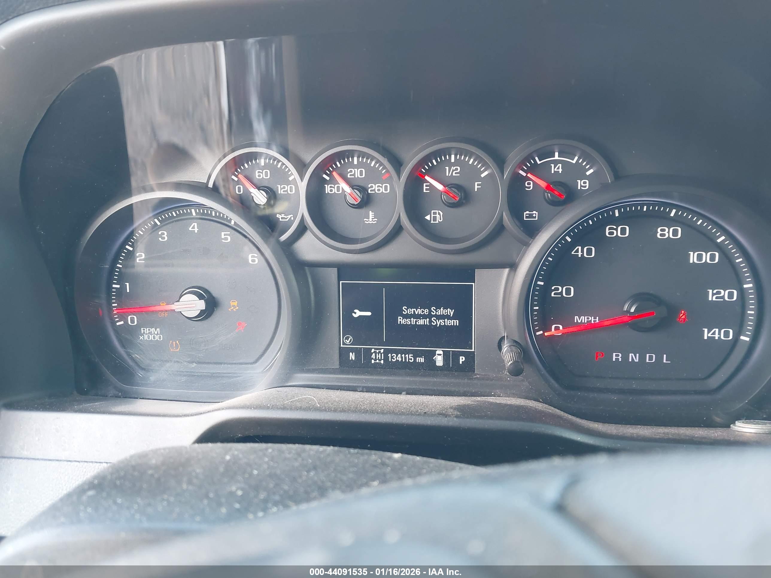 CHEVROLET SILVERADO image 7