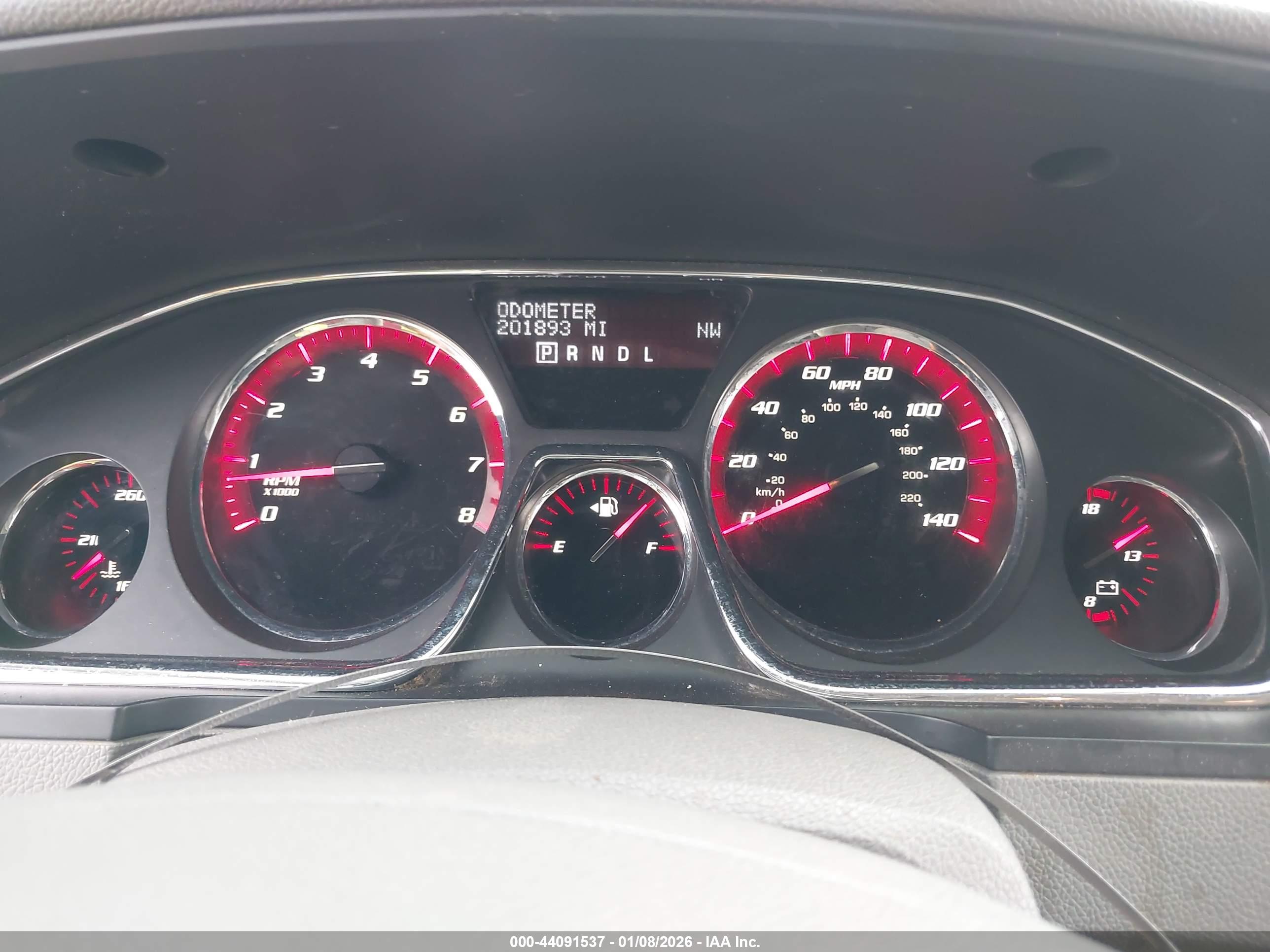 GMC ACADIA image 7