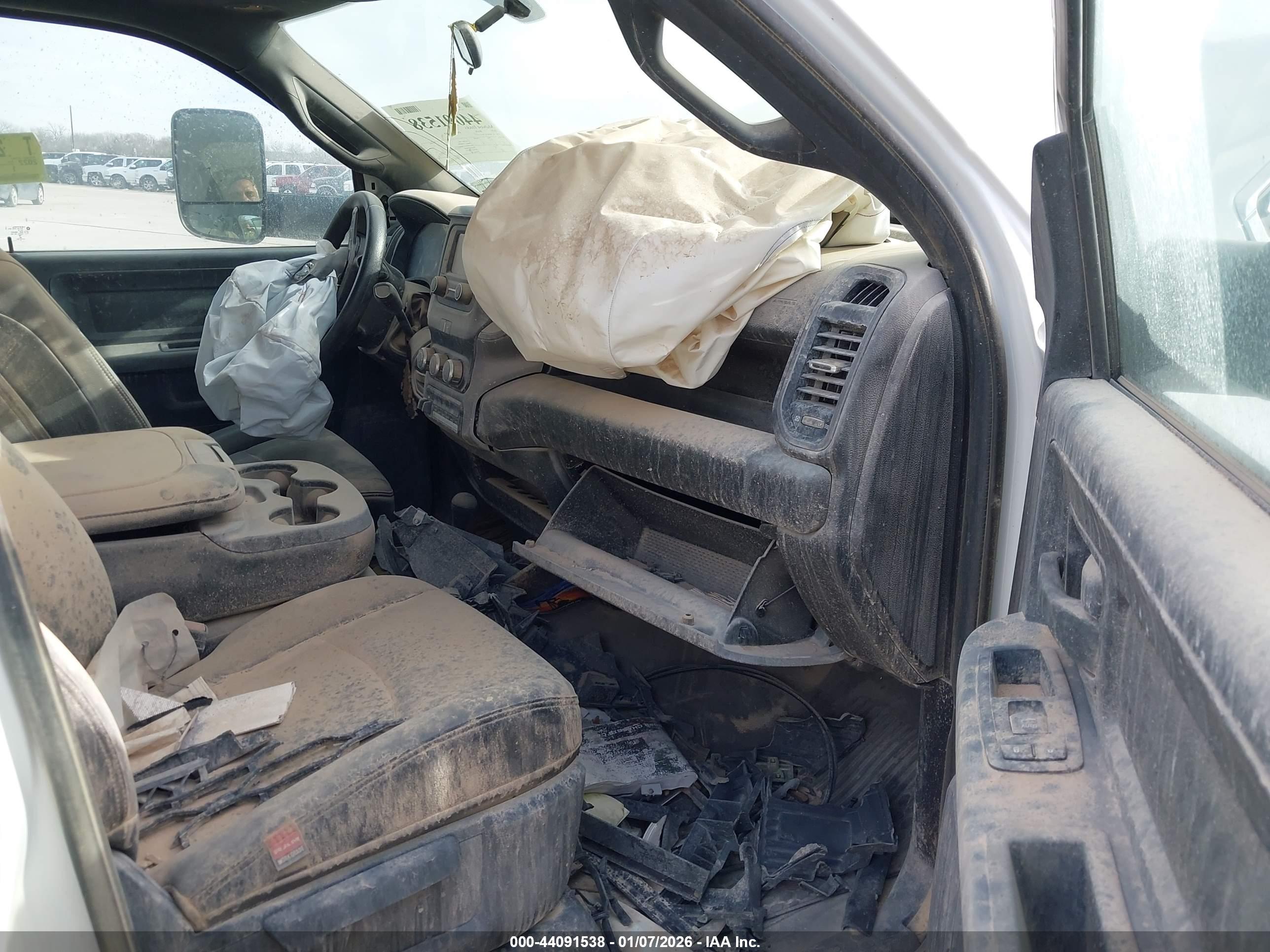 RAM 4500 image 8