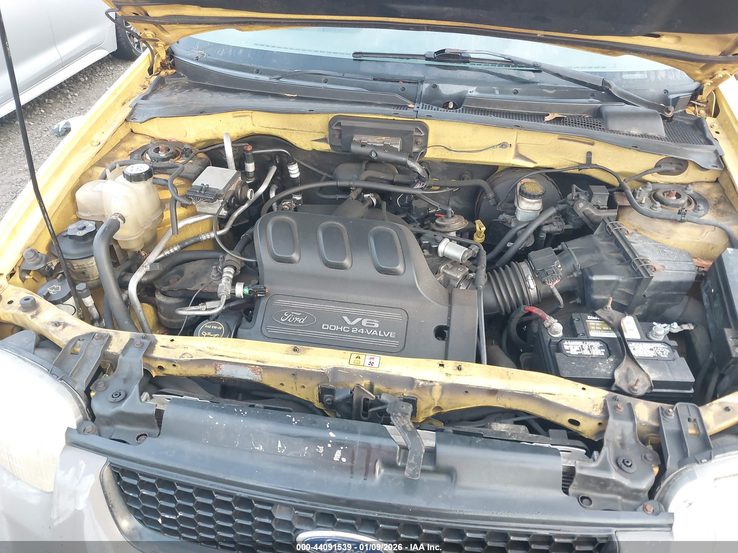 FORD ESCAPE image 10