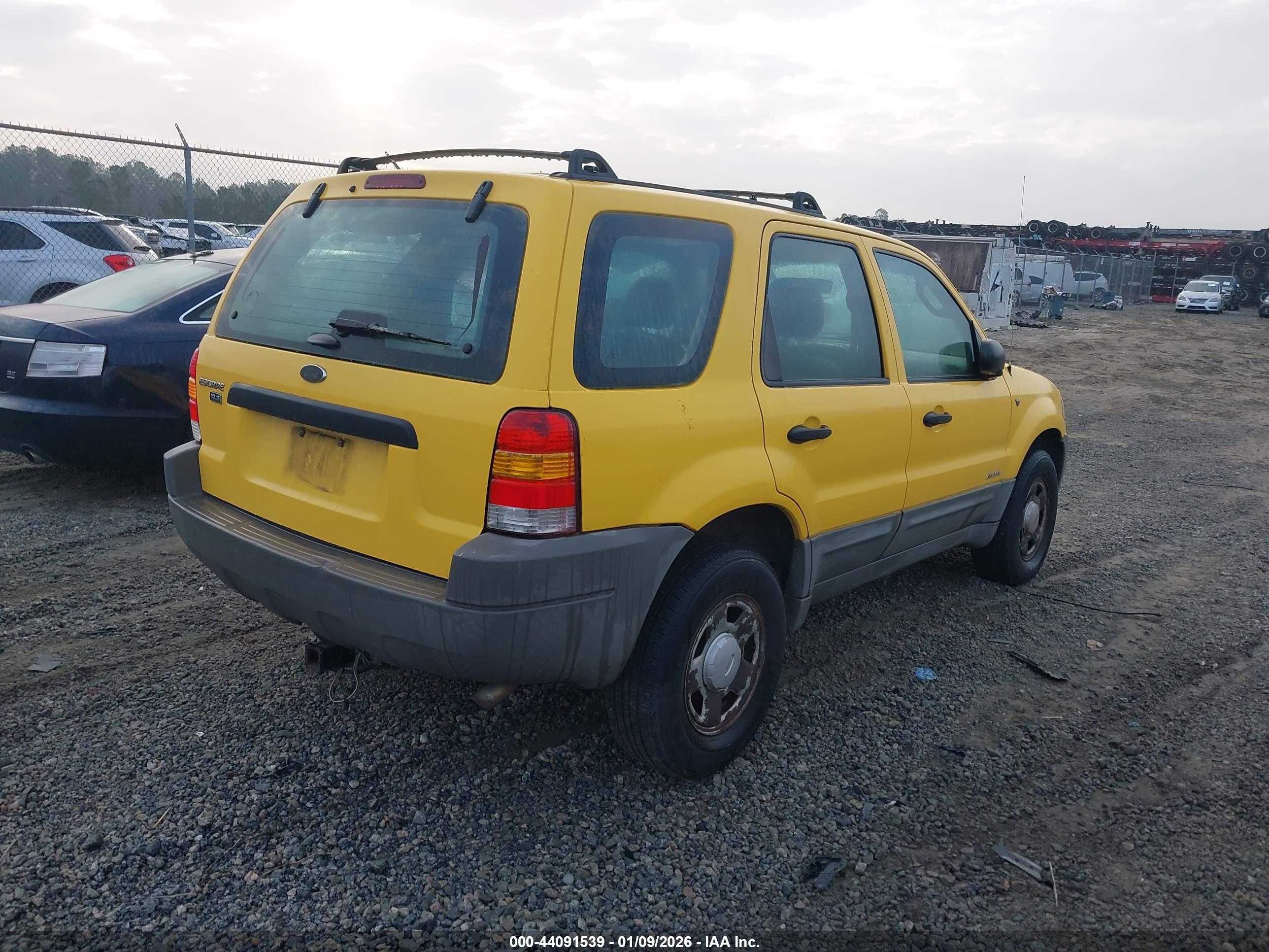 FORD ESCAPE image 4