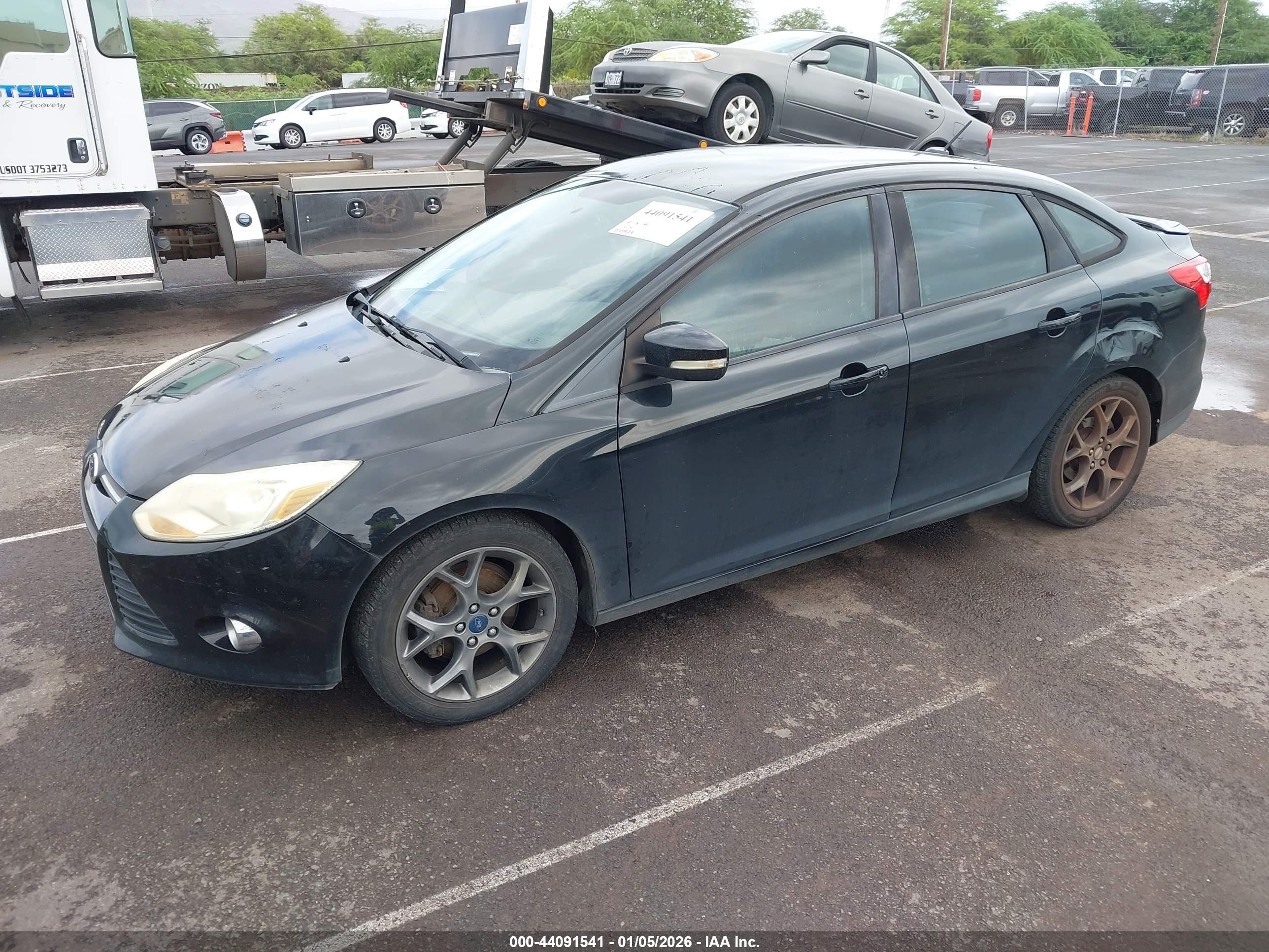 FORD FOCUS image 2
