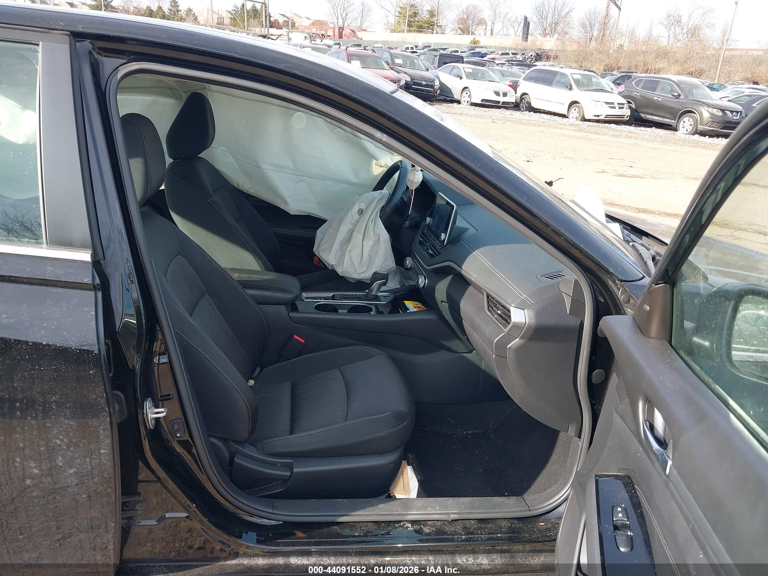 NISSAN ALTIMA image 5