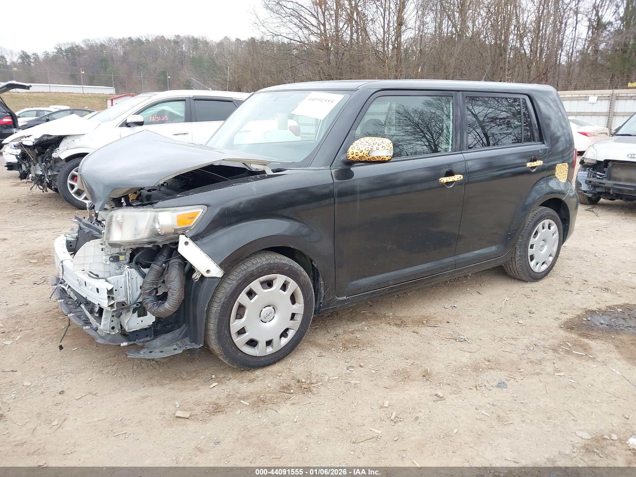 SCION XB image 2