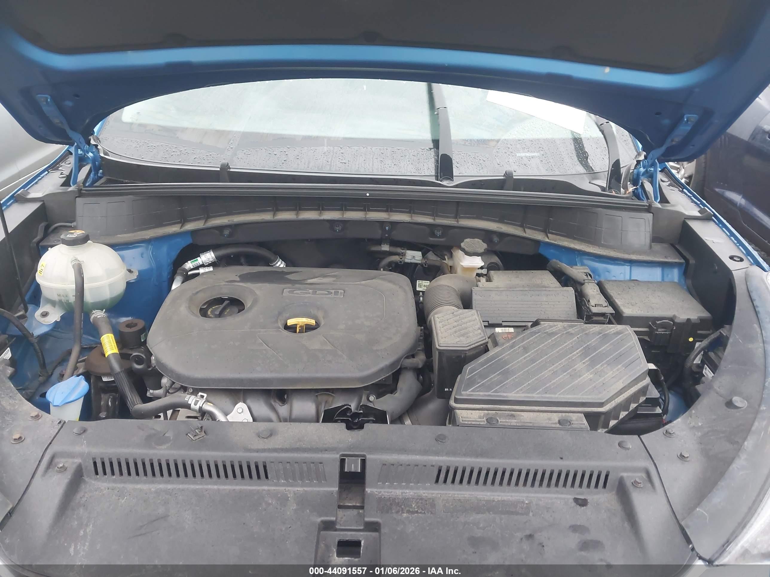 HYUNDAI TUCSON image 10