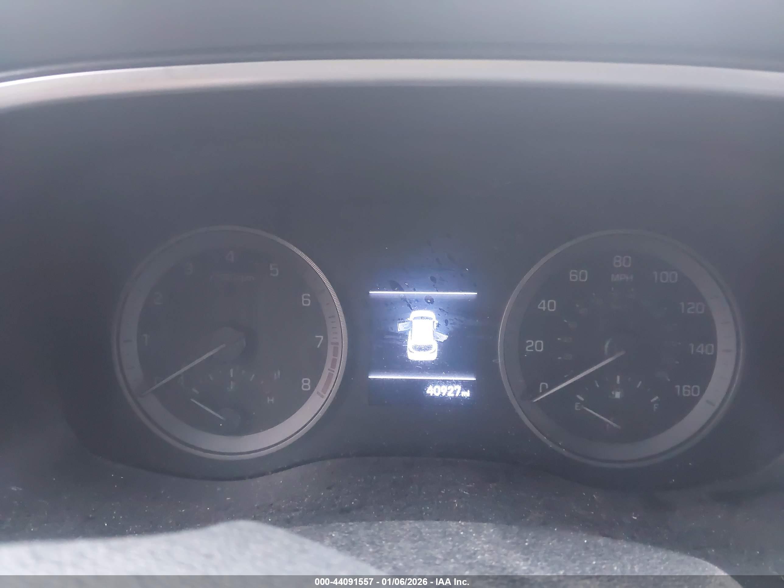 HYUNDAI TUCSON image 7