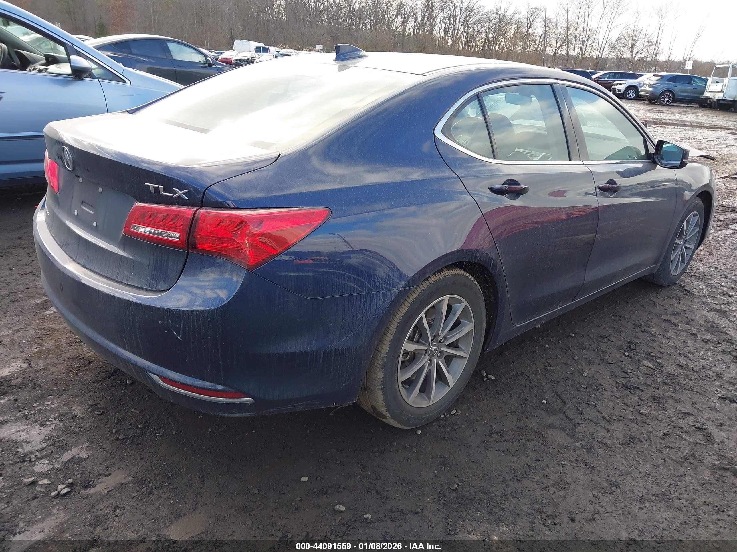 ACURA TLX image 4