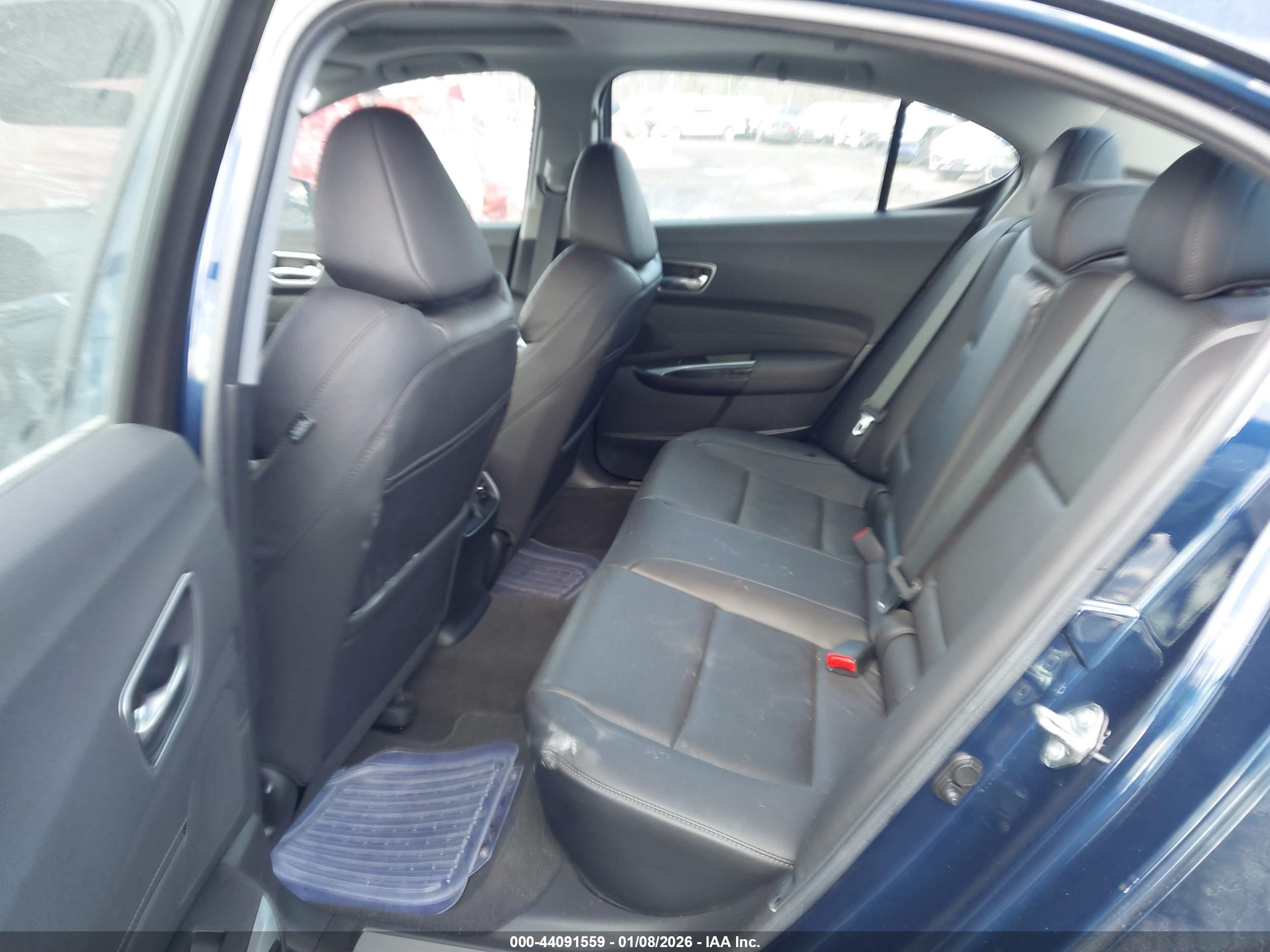 ACURA TLX image 8
