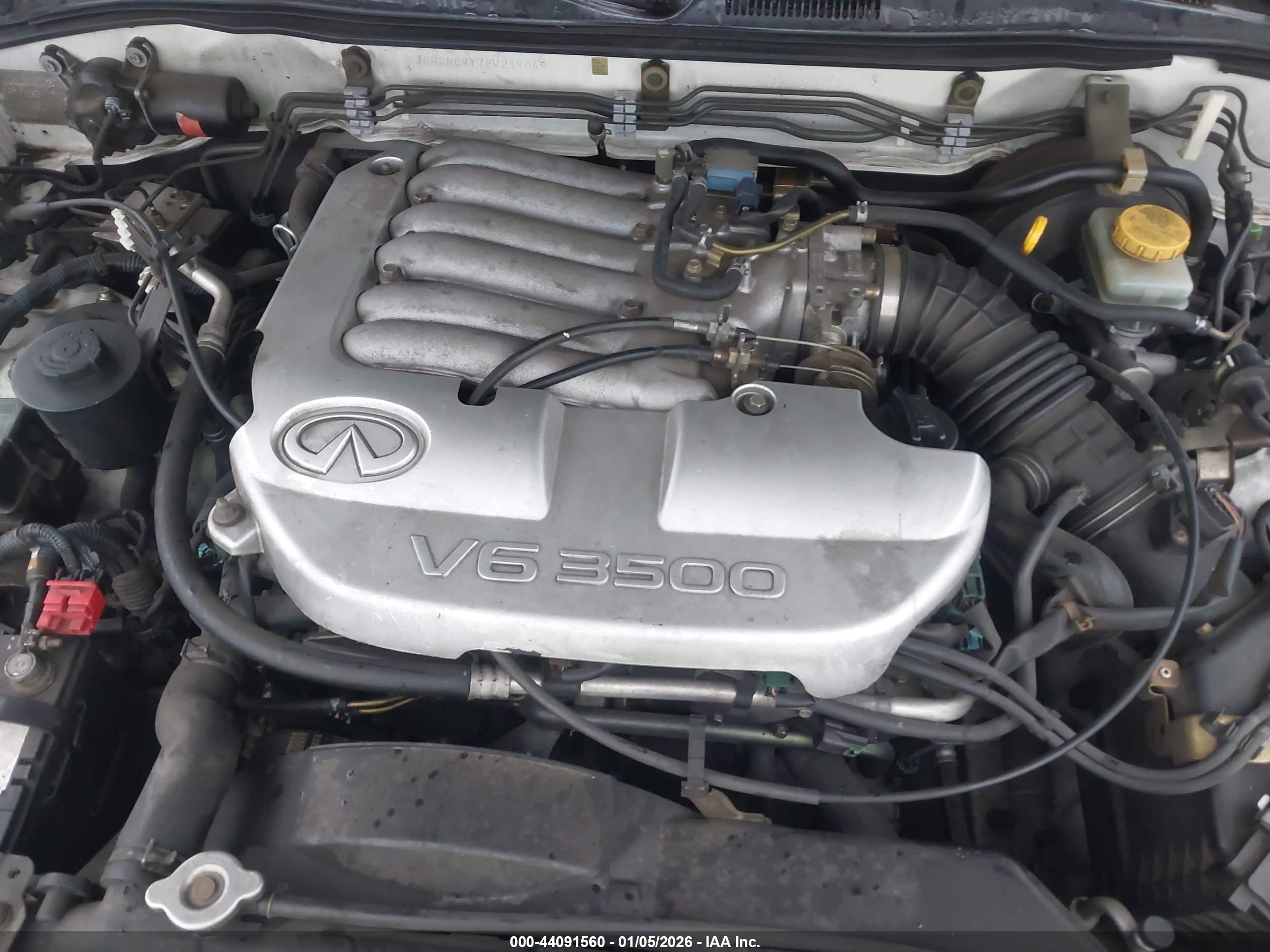 INFINITI QX4 image 10