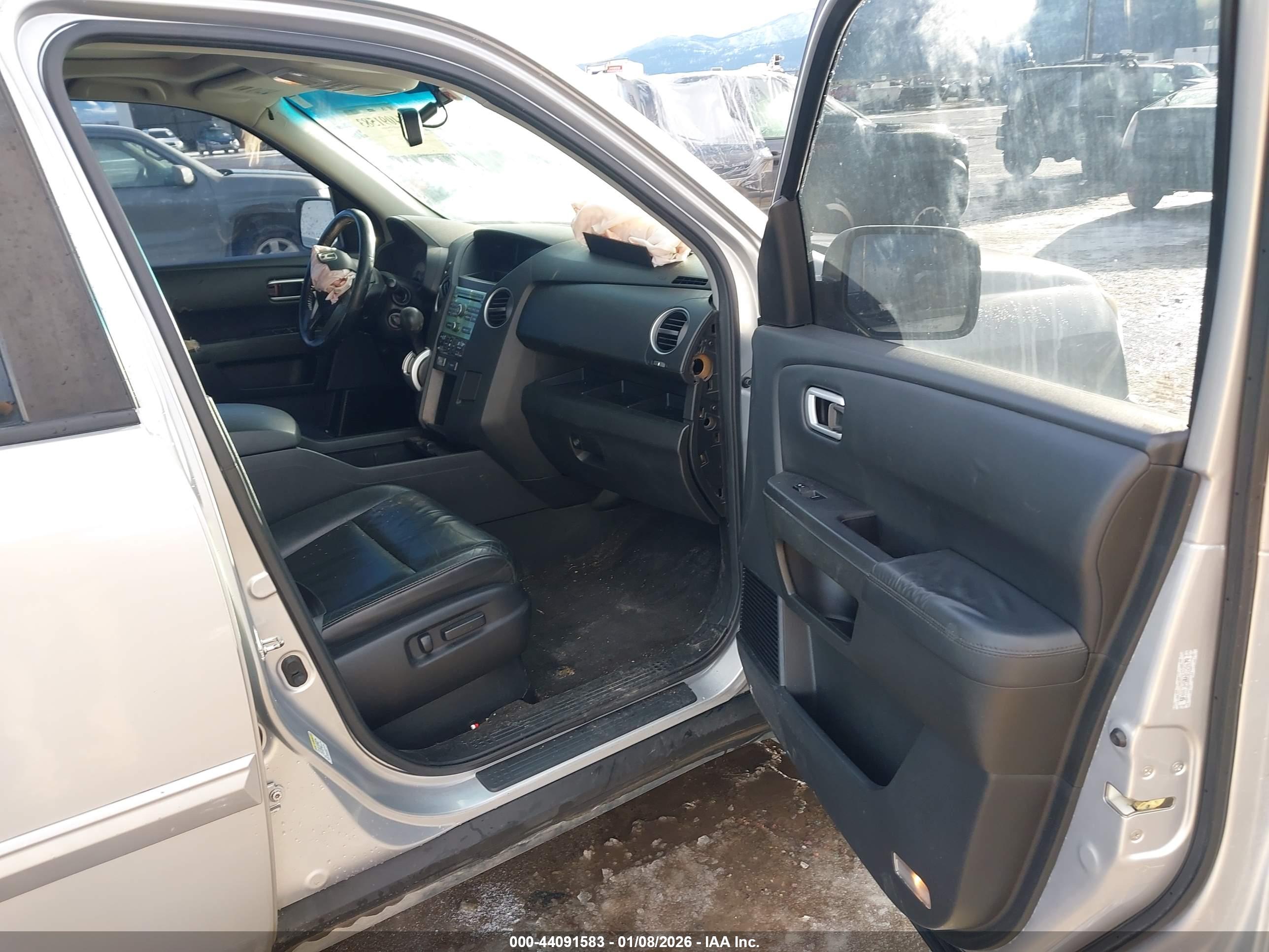 HONDA PILOT image 5