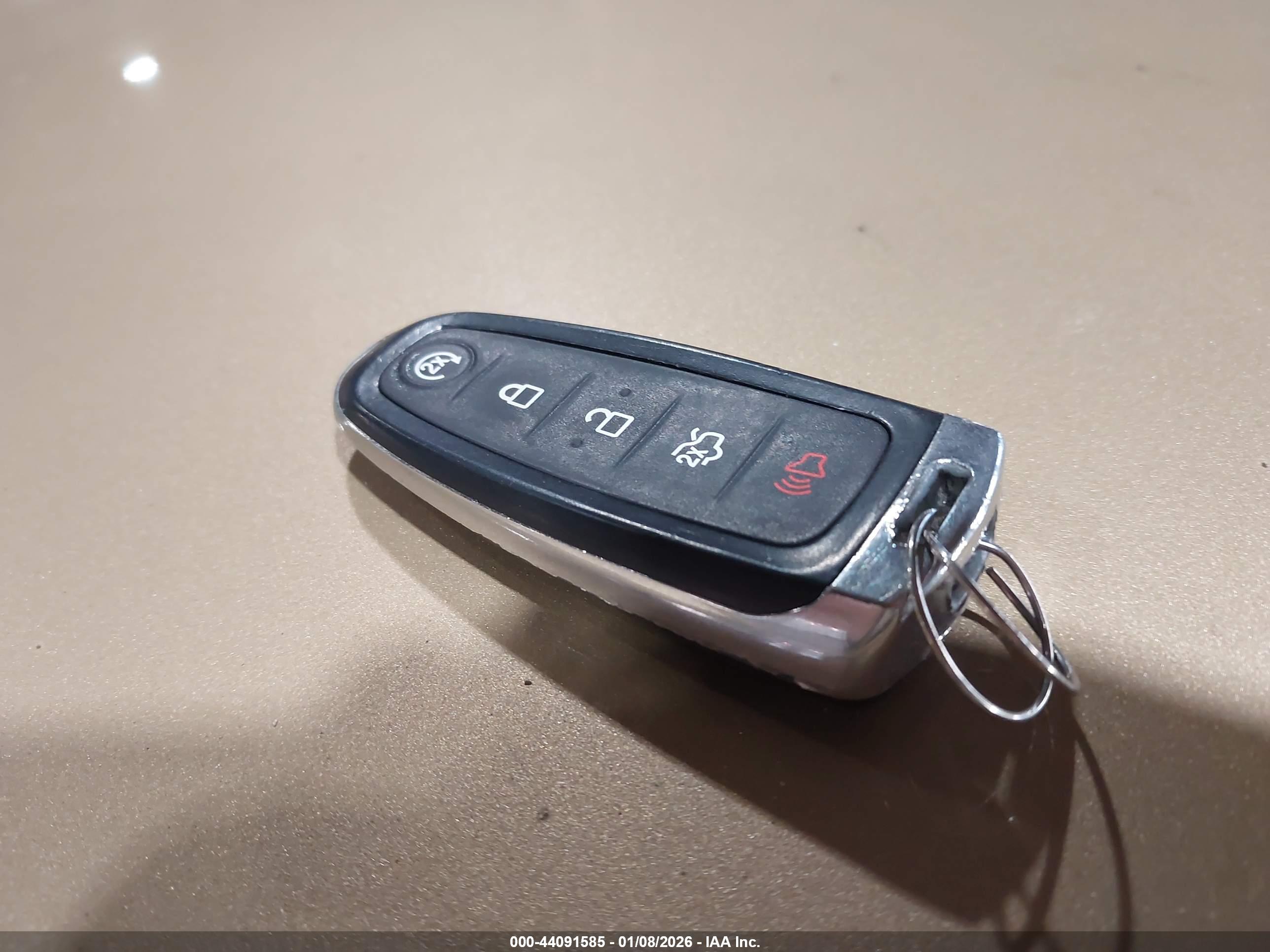 FORD ESCAPE image 11