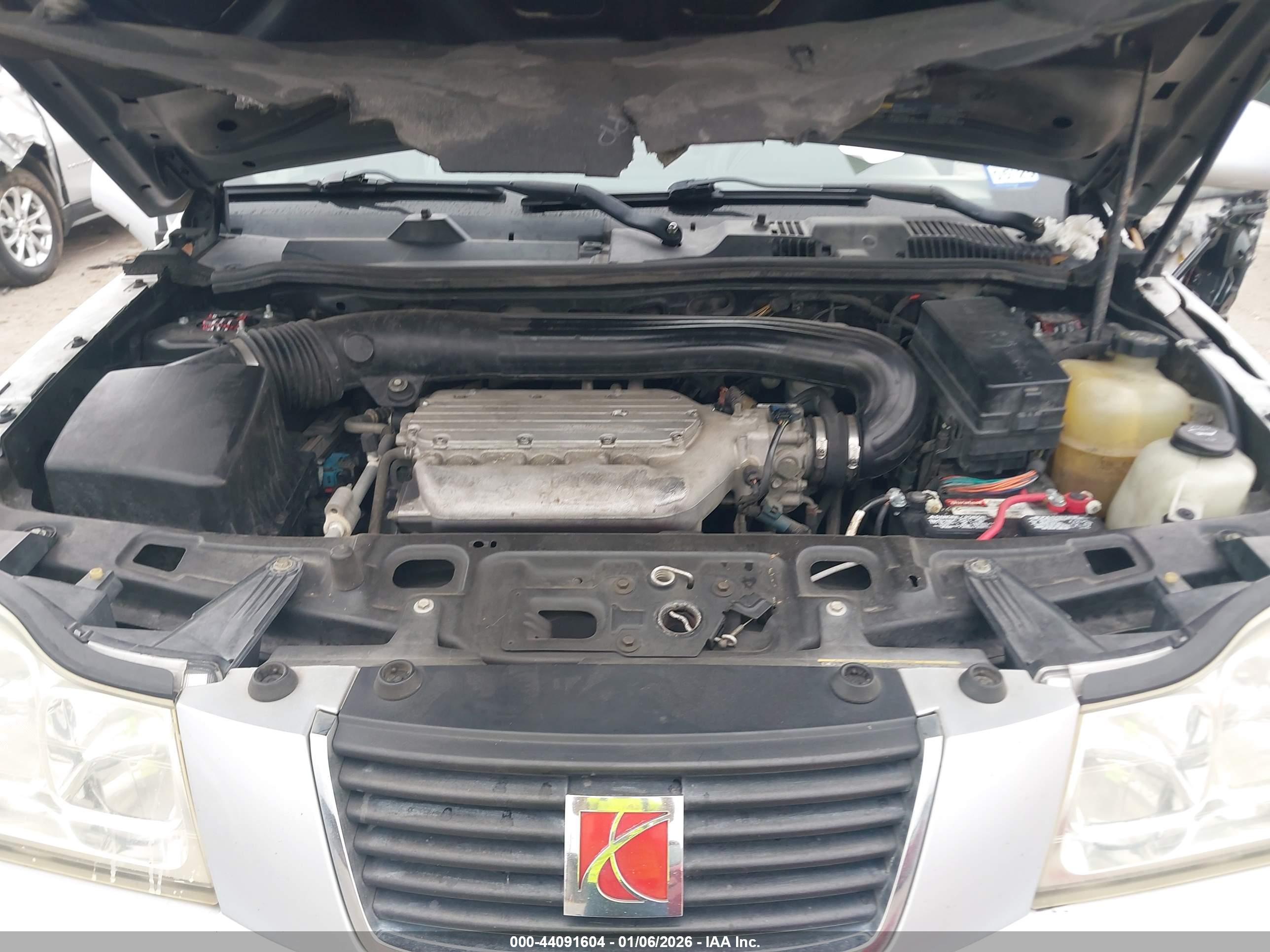 SATURN VUE image 10