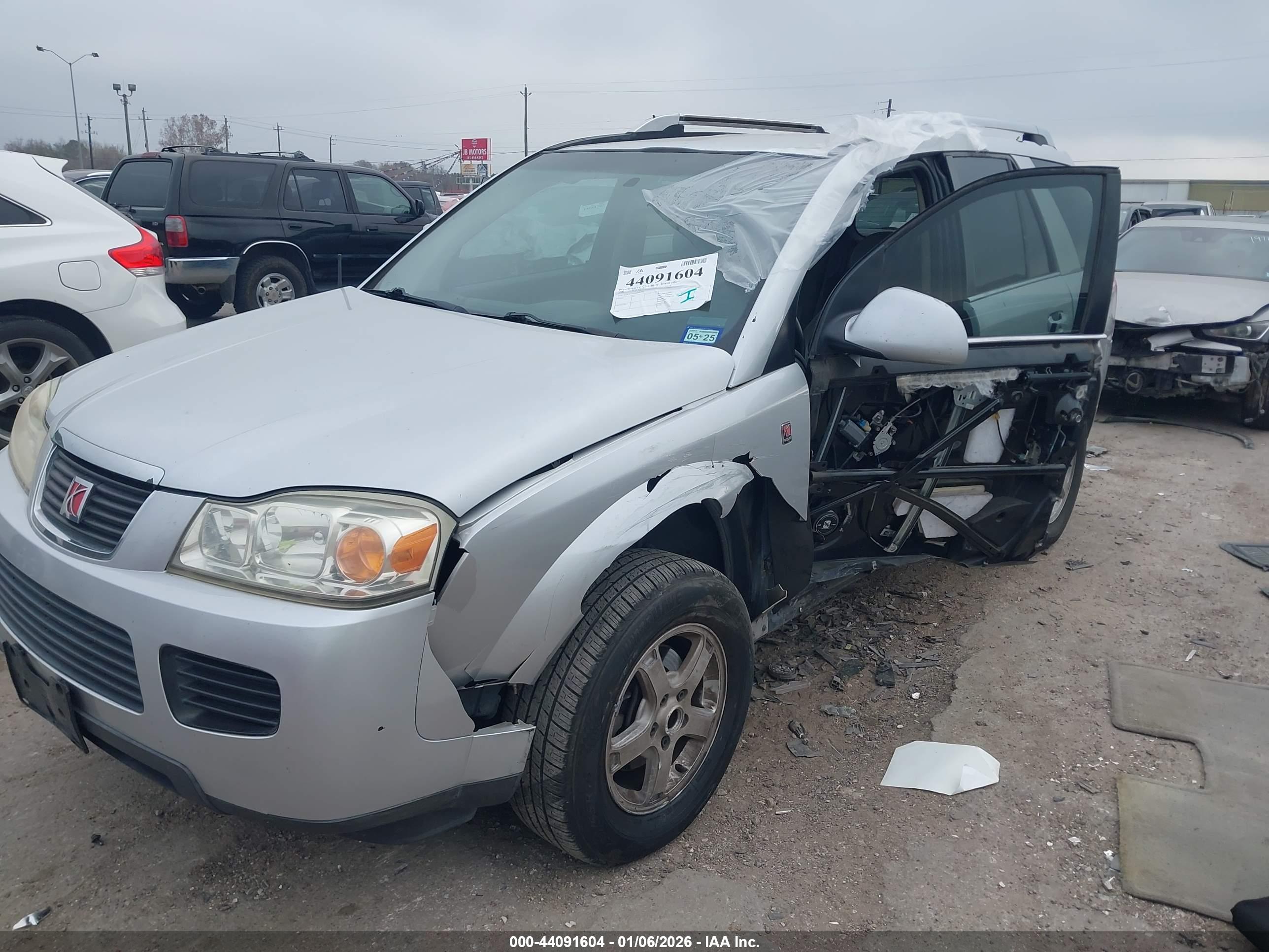 SATURN VUE image 2