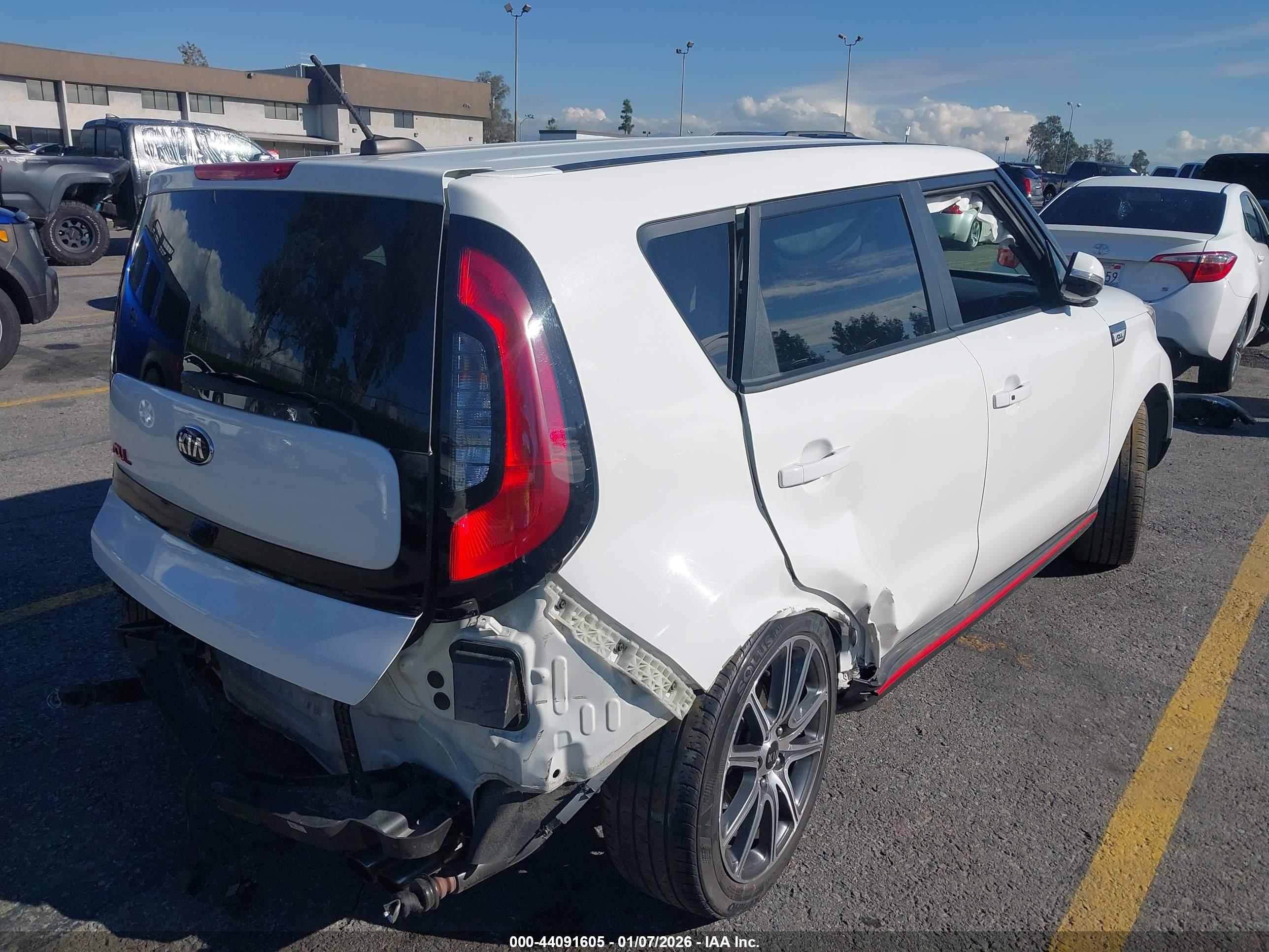 KIA SOUL image 4