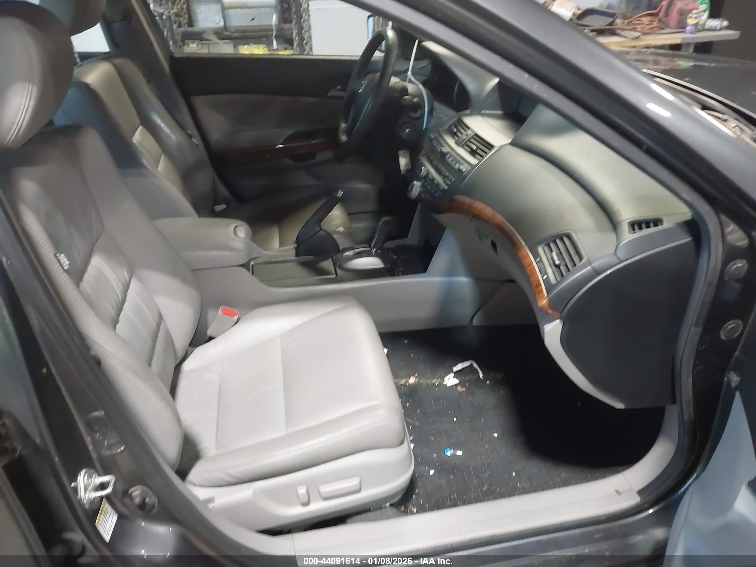 HONDA ACCORD image 5