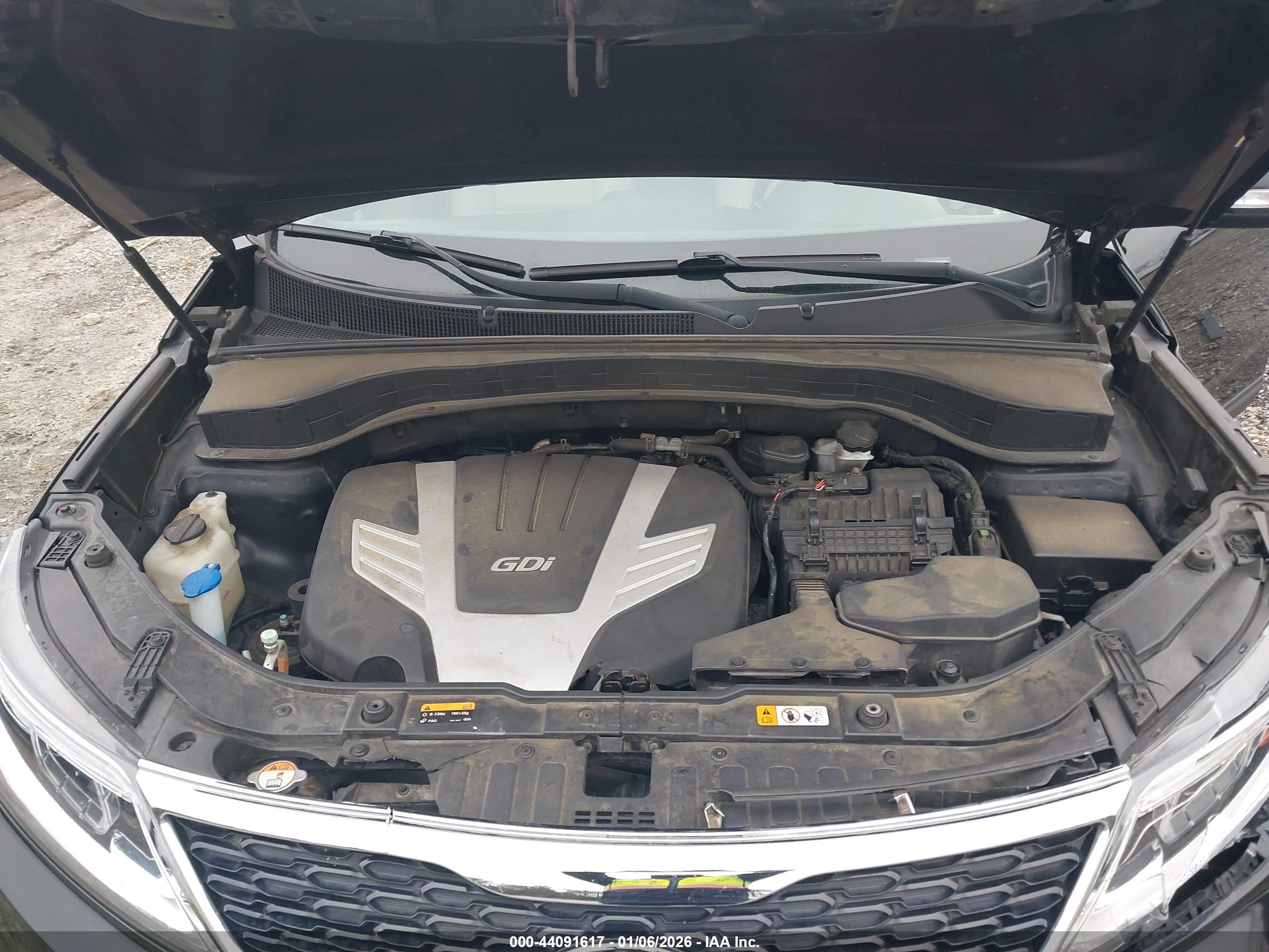 KIA SORENTO image 10