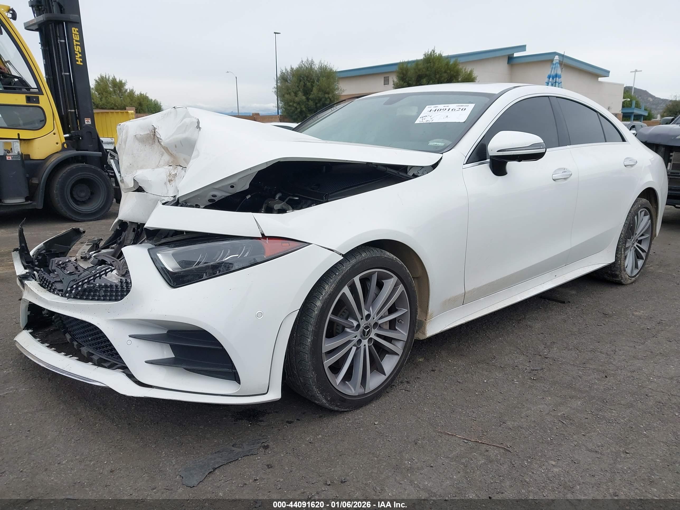 MERCEDES-BENZ CLS image 2